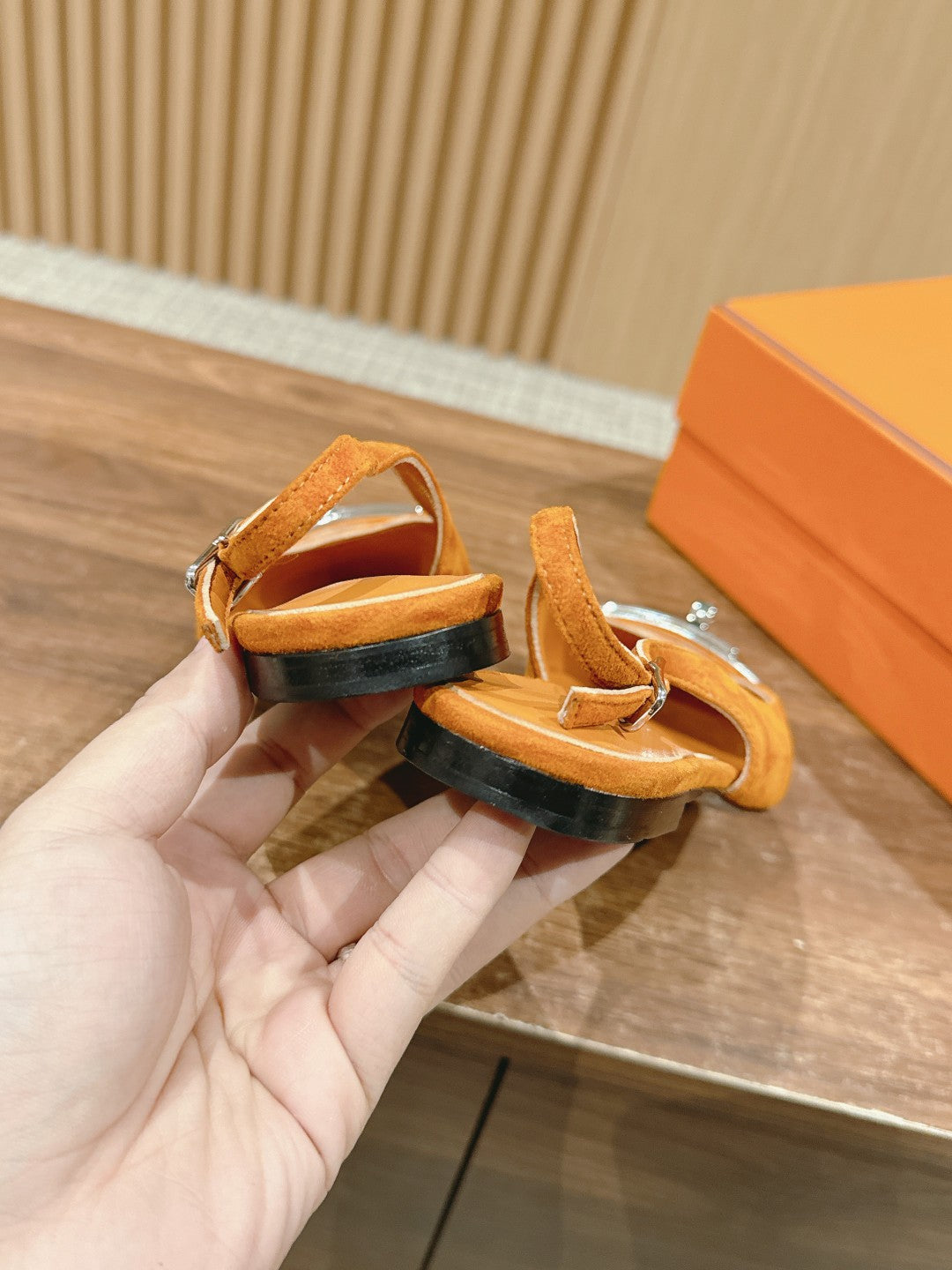Innocente Slingback Suede Goatskin Orange