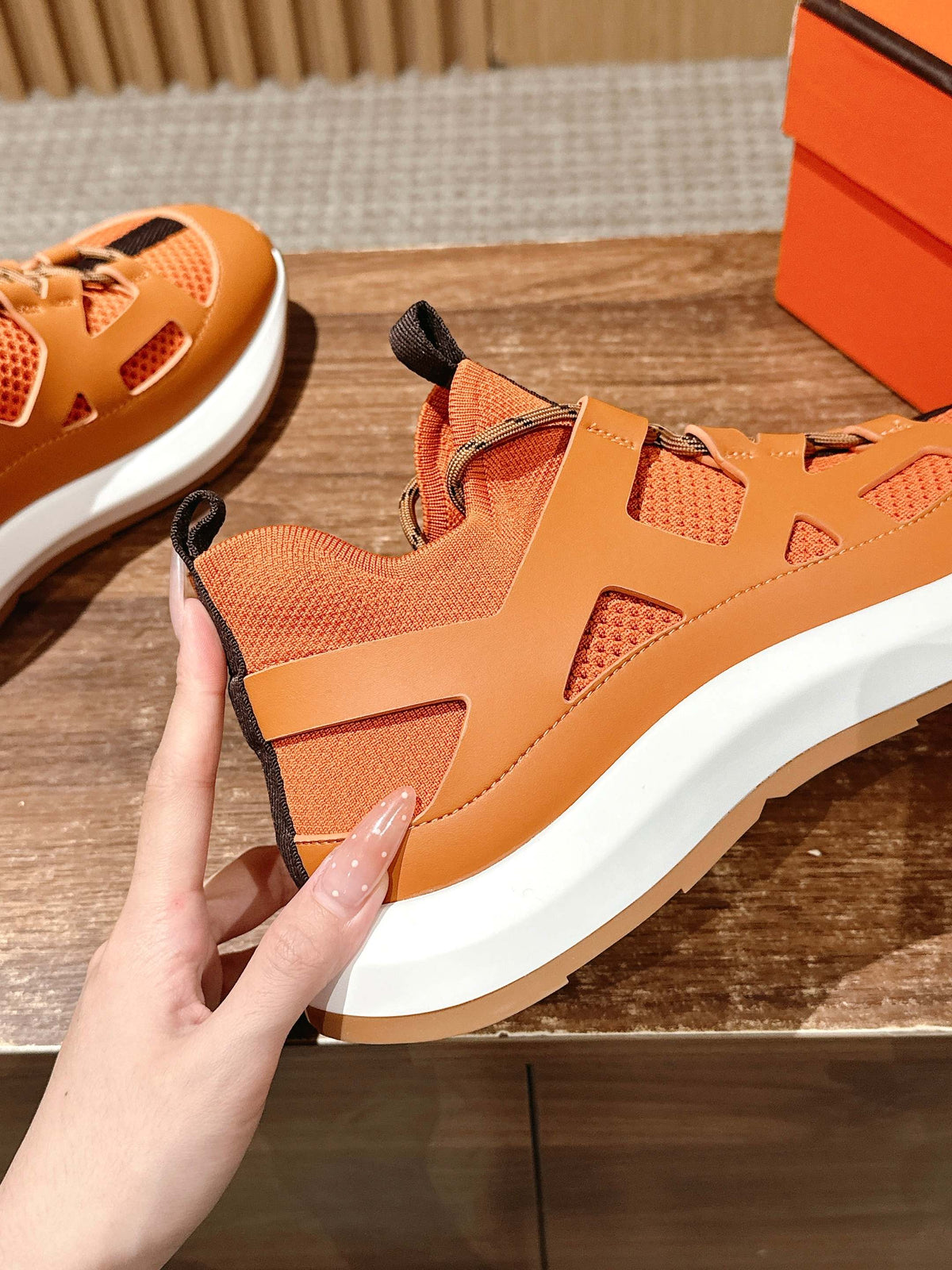 HM Katana Sneaker Oranger Calfskin 317596