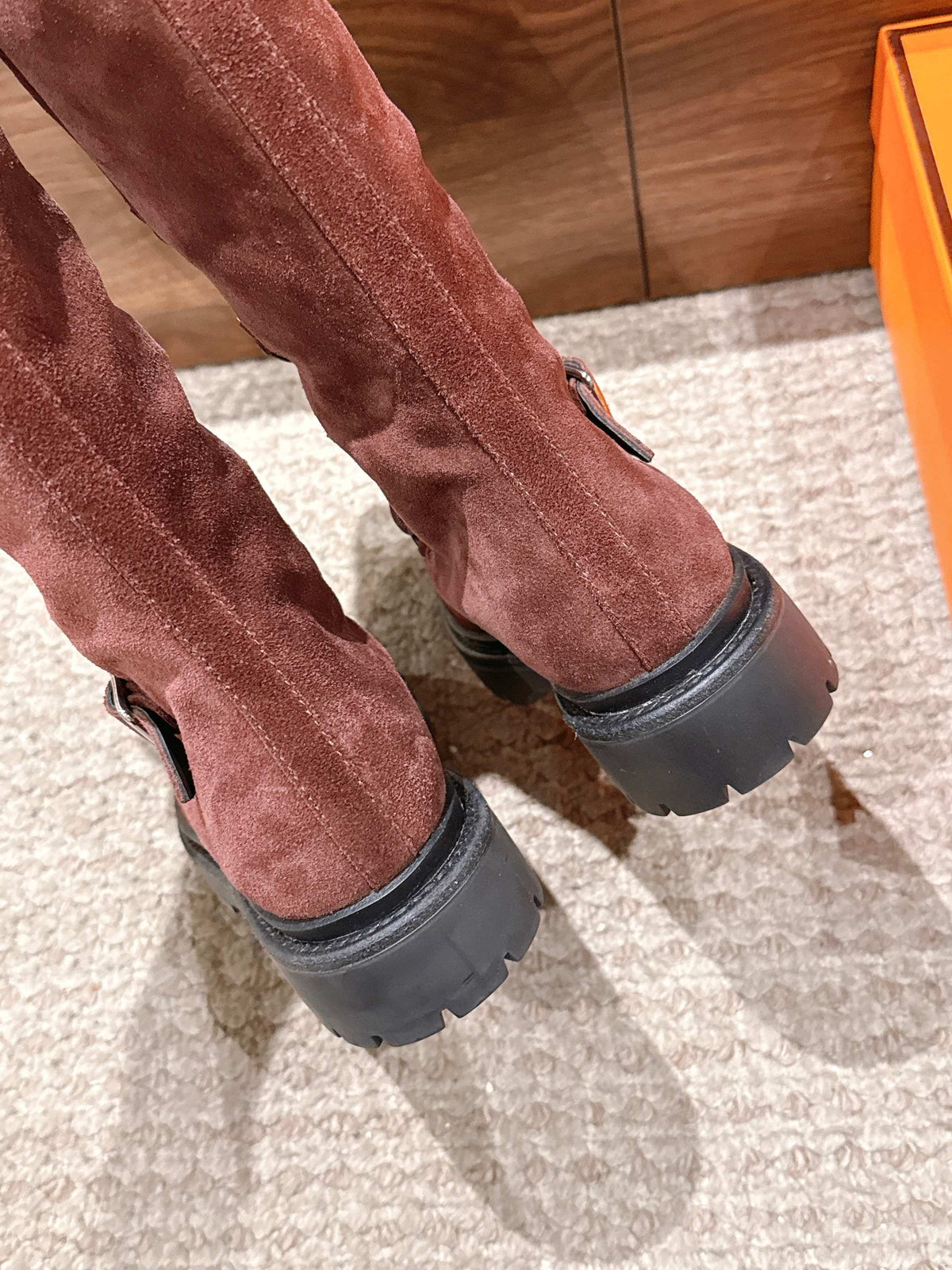 HM 25 High Boots Chocolate Brown Suede 512533