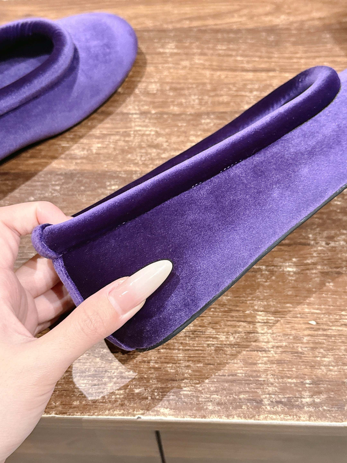 Alaia 2025 Ballet Flat Purple Velvet 553859