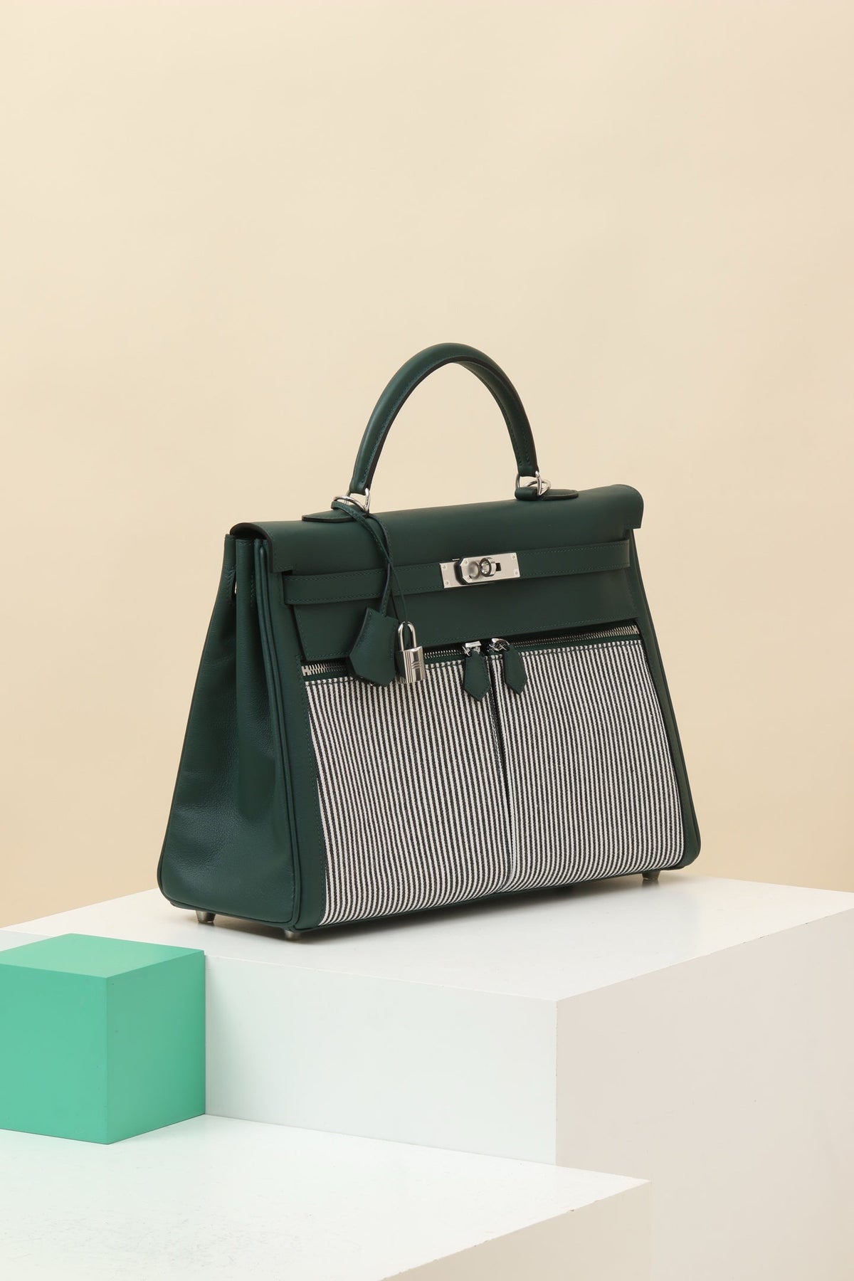 High-end Hermes 2026 Kelly Lakis Bag 35cm Swift Leather Canvas