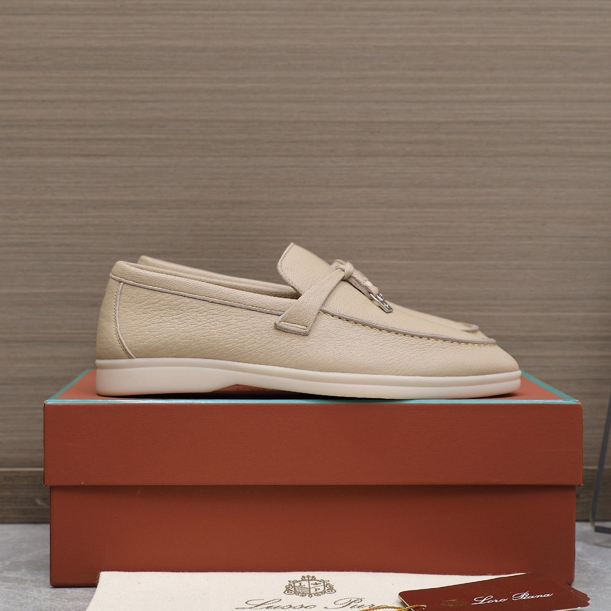 LP SUMMER CHARMS WALK LOAFERS BEIGE LAMBSKIN