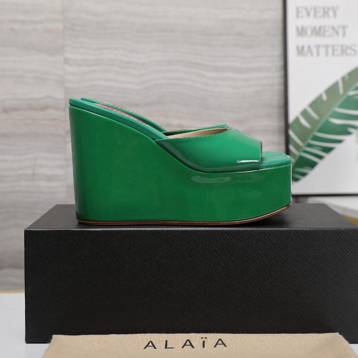 ALAIA PLATFORM WEDGE IN COOL GREEN LAMBSKIN WITH RED HEART