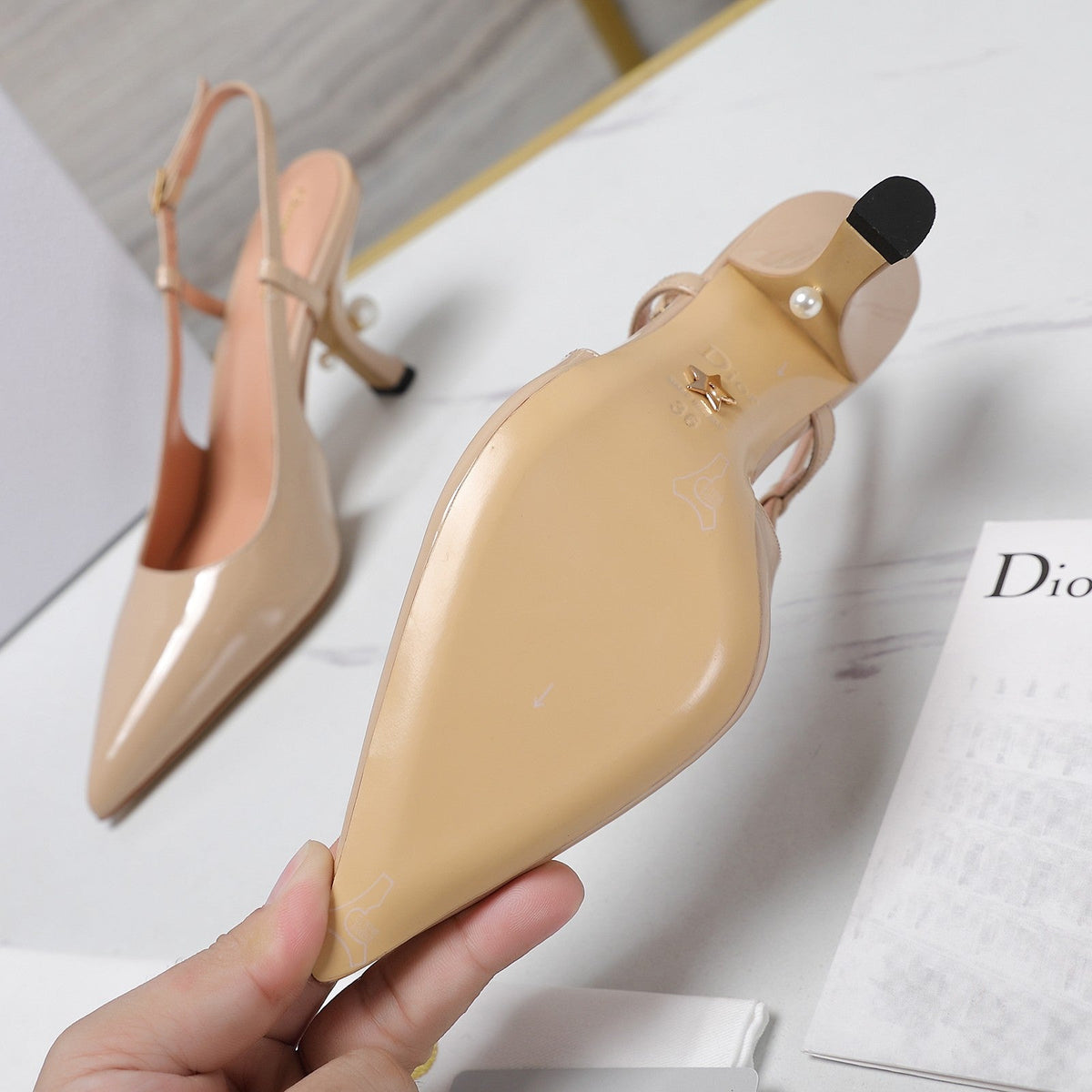 CD Tribales Slingback Pump Glossy Beige Cowhide