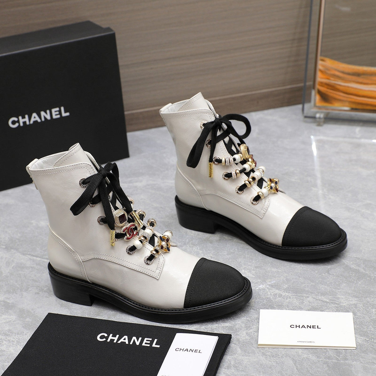 CC Ankle Boots 30mm White Wrinkled Cowhide