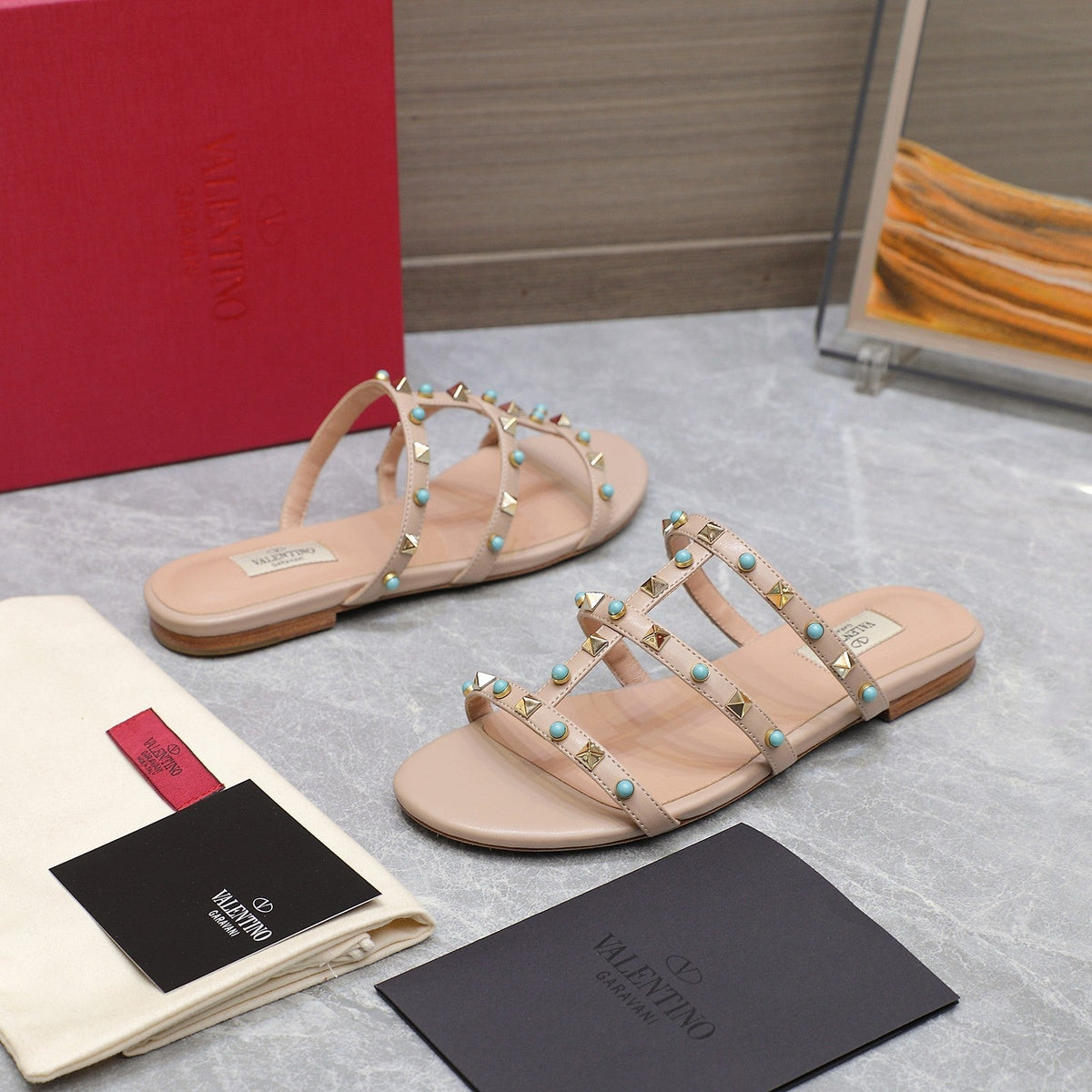 VT 25 Rockstud leather slides Nude Sheepskin 289662