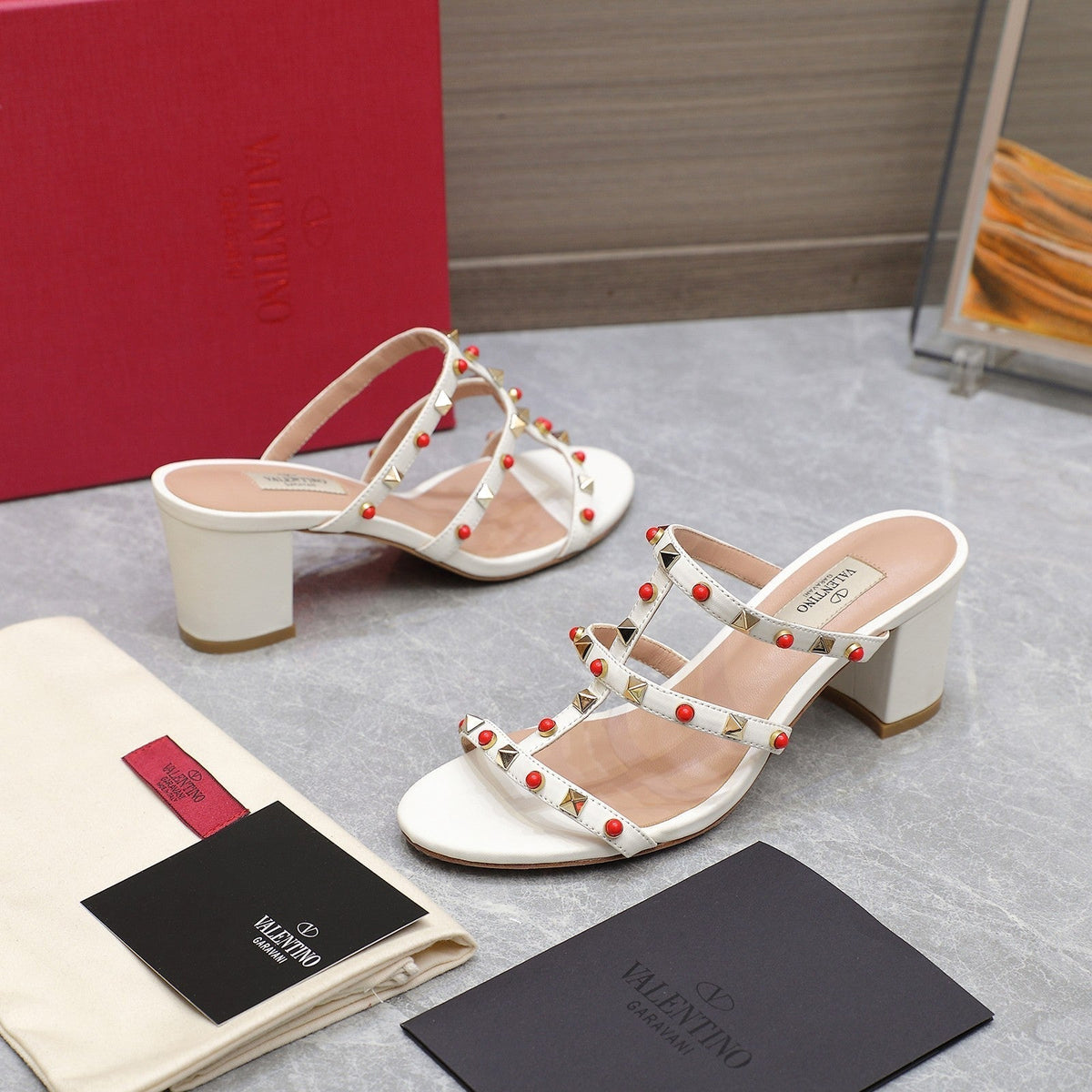 VT 25 Rockstud Heeled Sandals White Sheepskin 289665