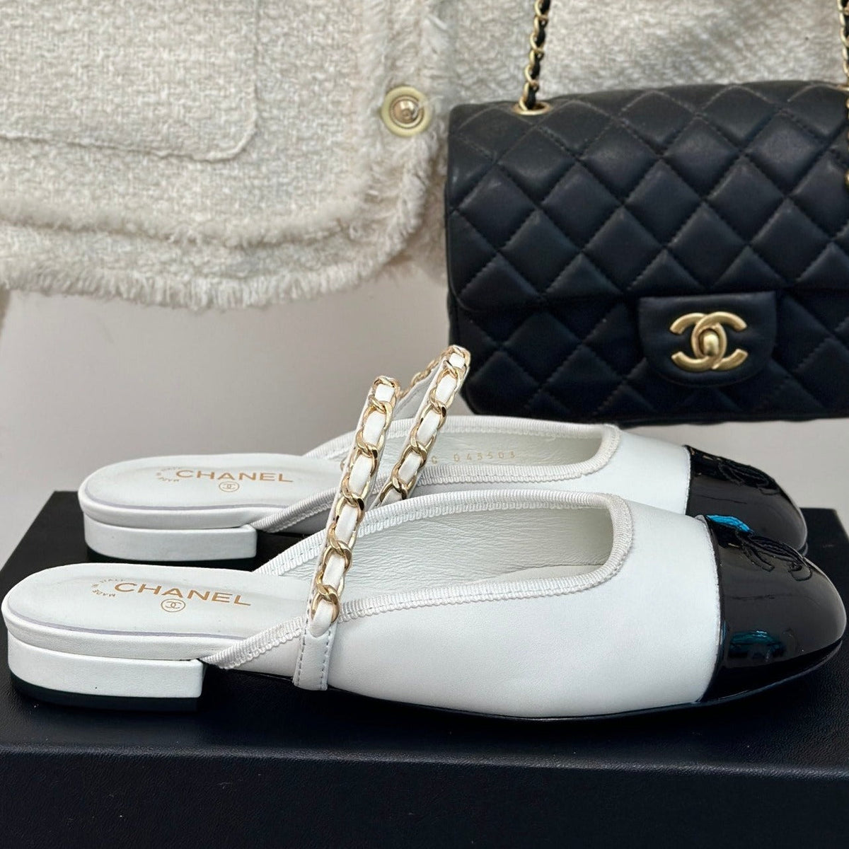 cc mule leather chain white calfskin black patent calfskin