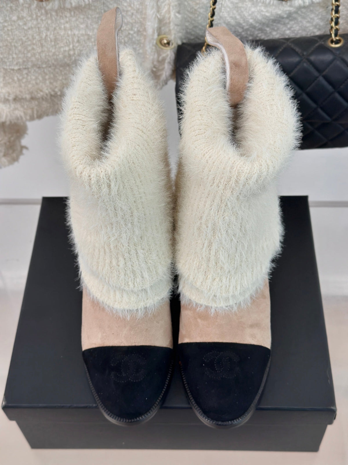 CC Short Boots 60mm Beige White Suede And Wool Yarn