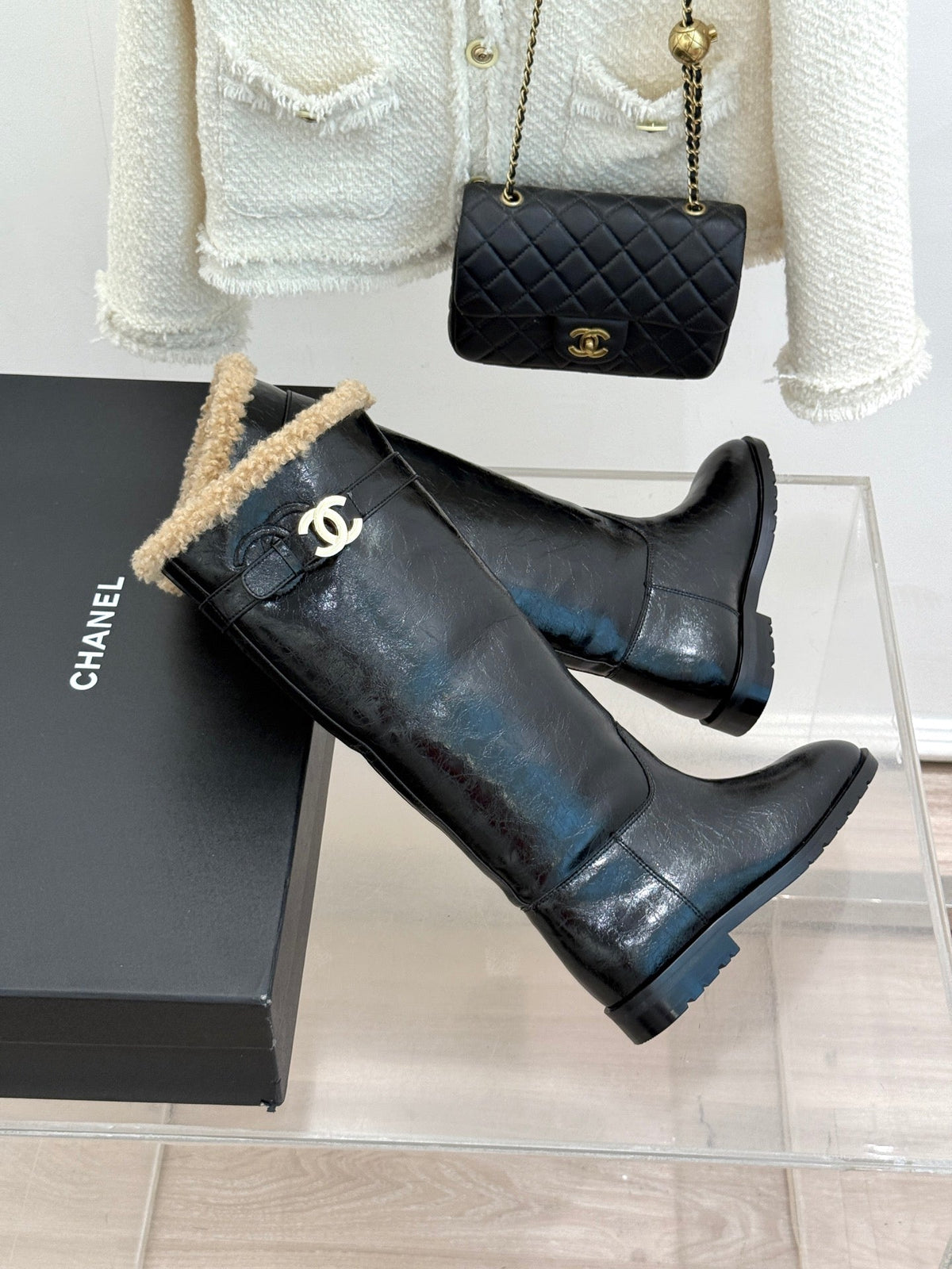 Chanel 2026 Snow Boots Suede Leather Wool 188565