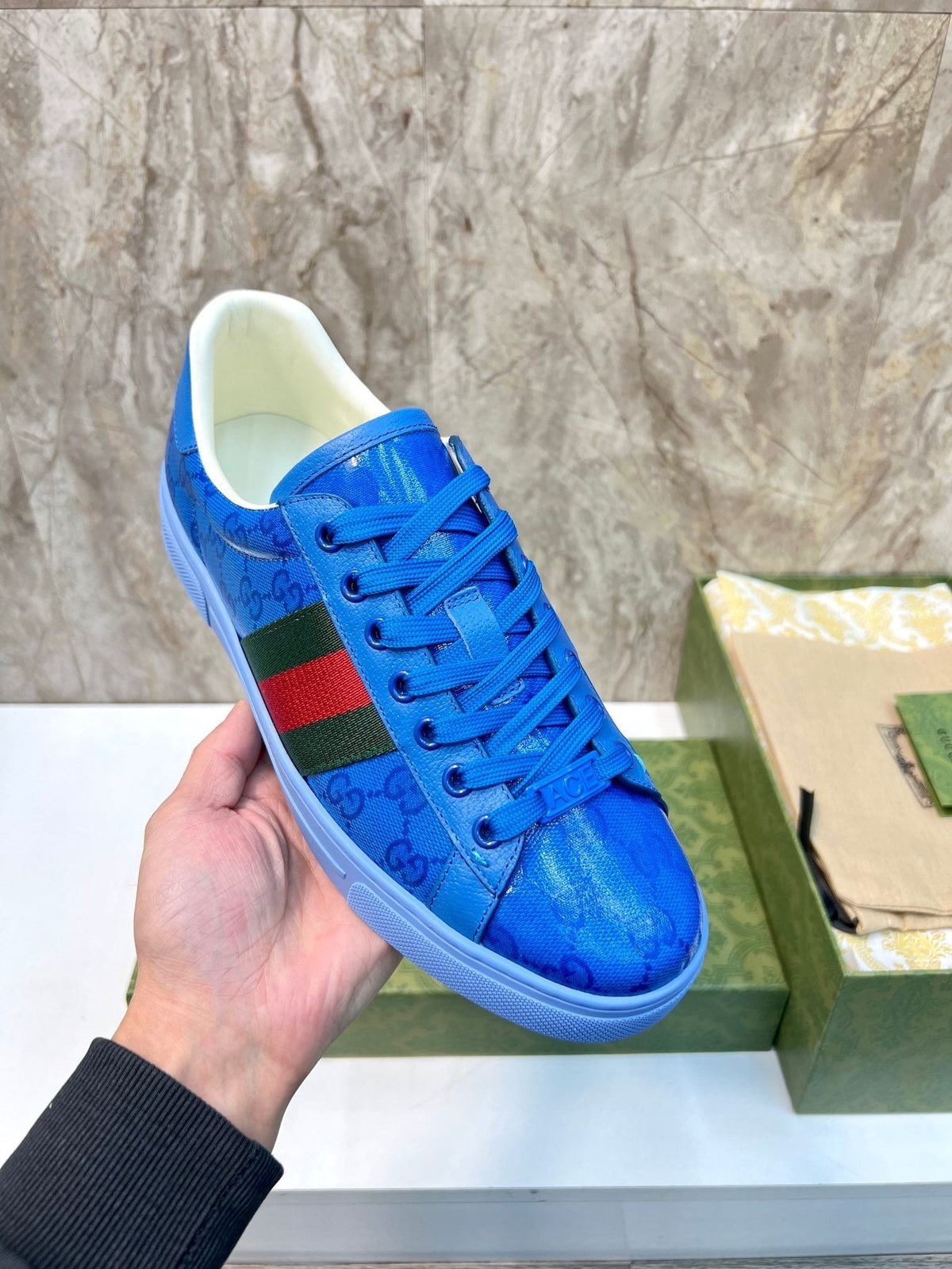 GG Men's ACE Sneaker Blue Calfskin 525957
