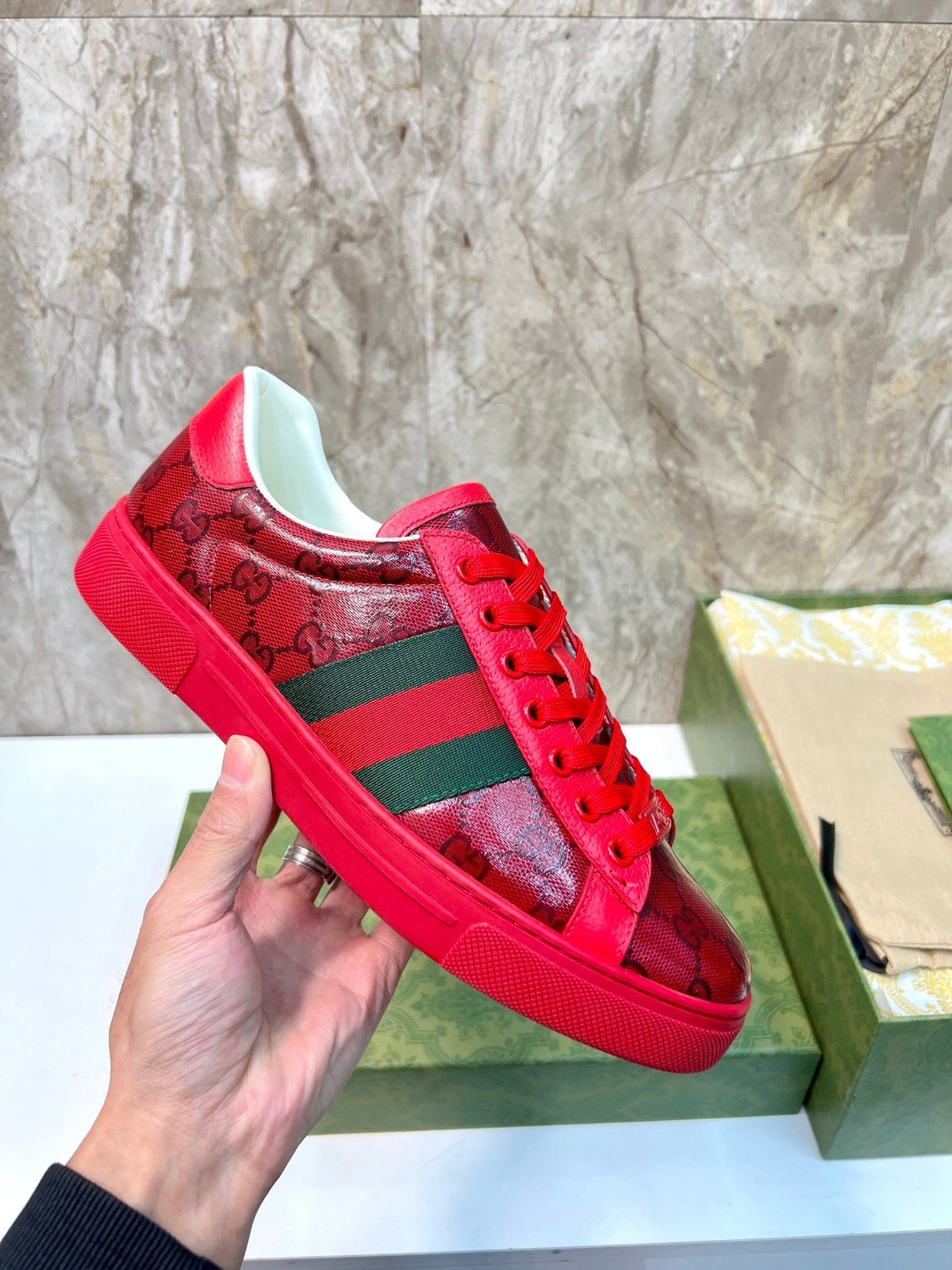 GG Men's ACE Sneaker Red Calfskin 525959