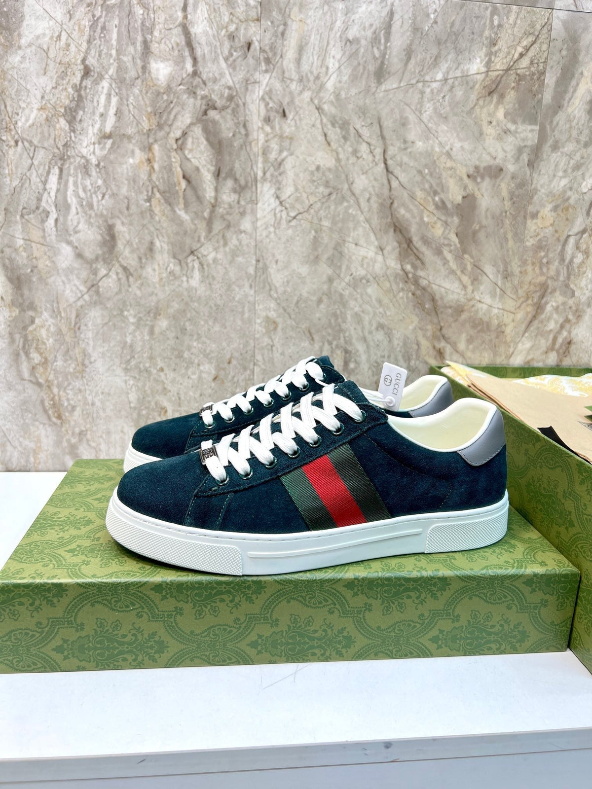 GG Men's ACE Sneaker Dark Green Suede 525961