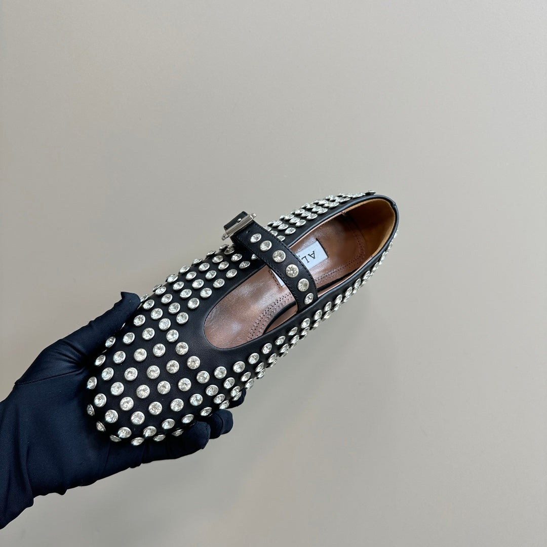 Alaia Strass Suede Ballet Flats In Black 999314