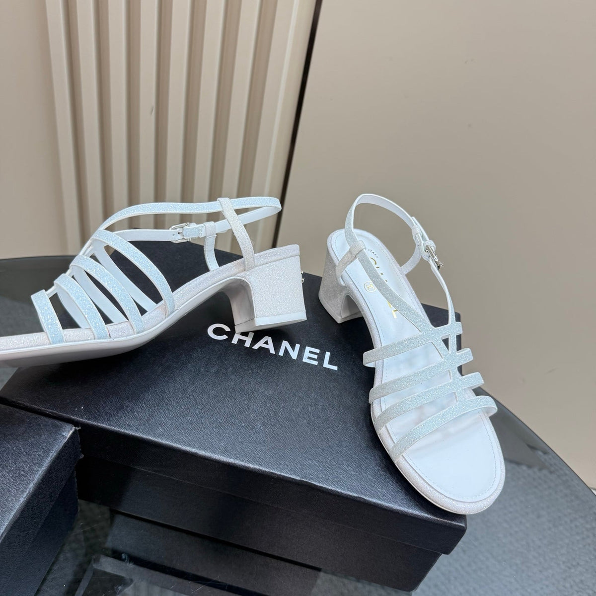 CC 25 Sandal Heels White Sheepskin 239419
