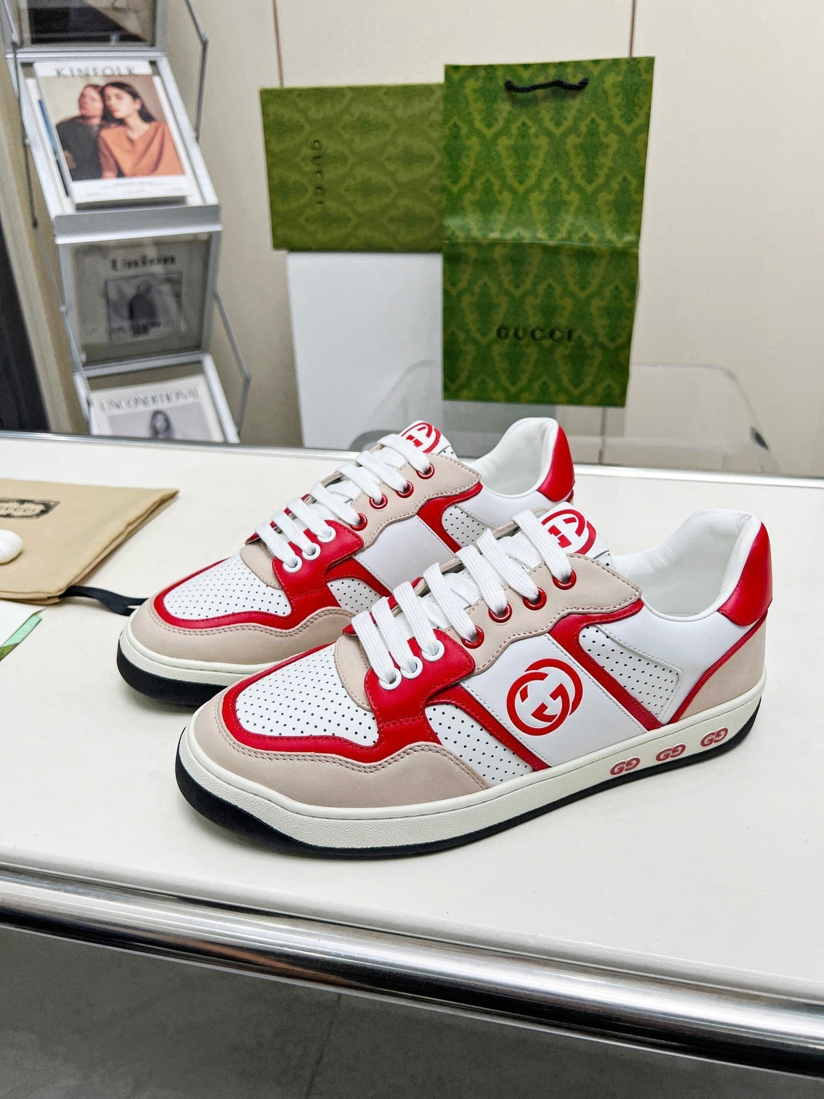 GG Men's Mac80 Sneaker White Red Cowhide 539525