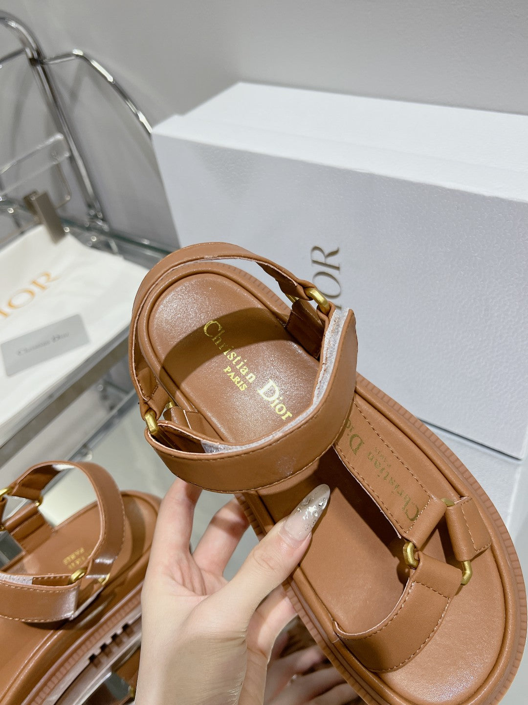 CD D-Wave Sandal In Brown Cowhide 100751