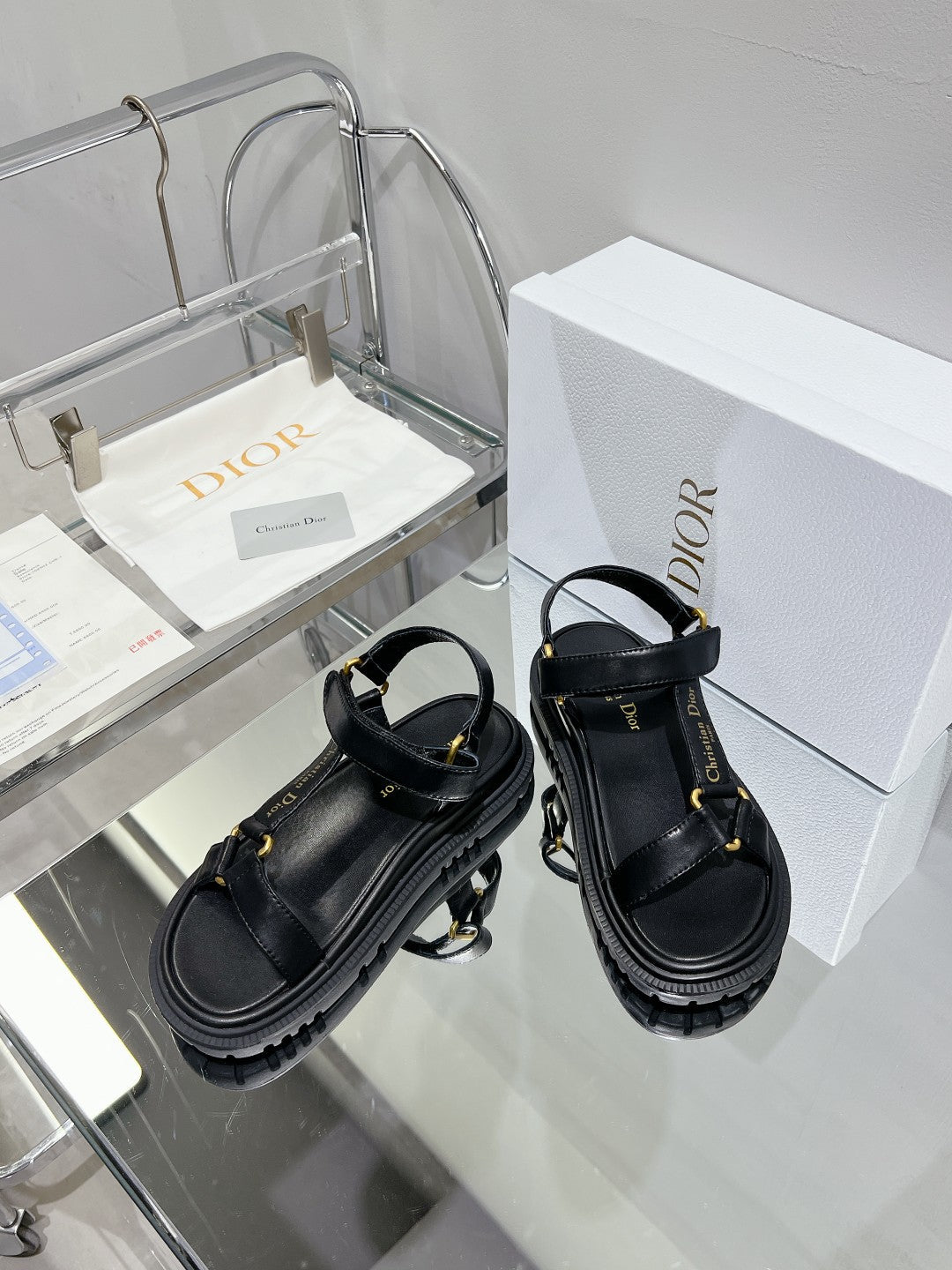 CD D-Wave Sandal In Black Cowhide 100755