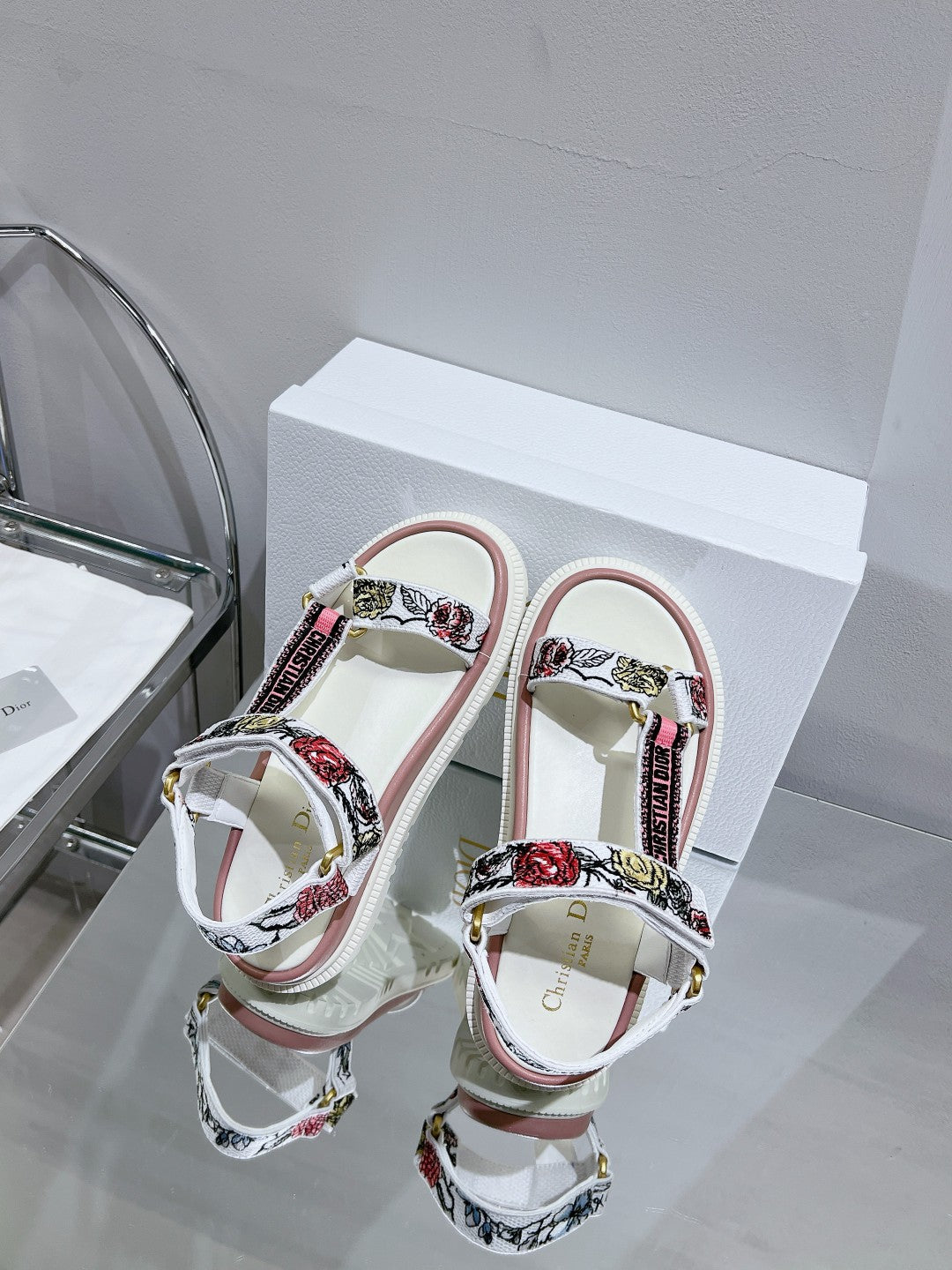 CD D-Wave Sandal In Colorful Mix White Cowhide 100759