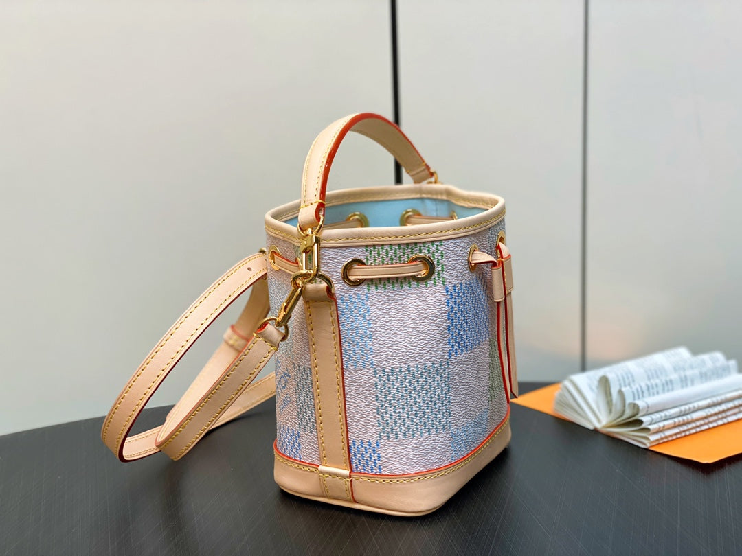 nano noe 13 damier canvas beige calfskin gold hardware