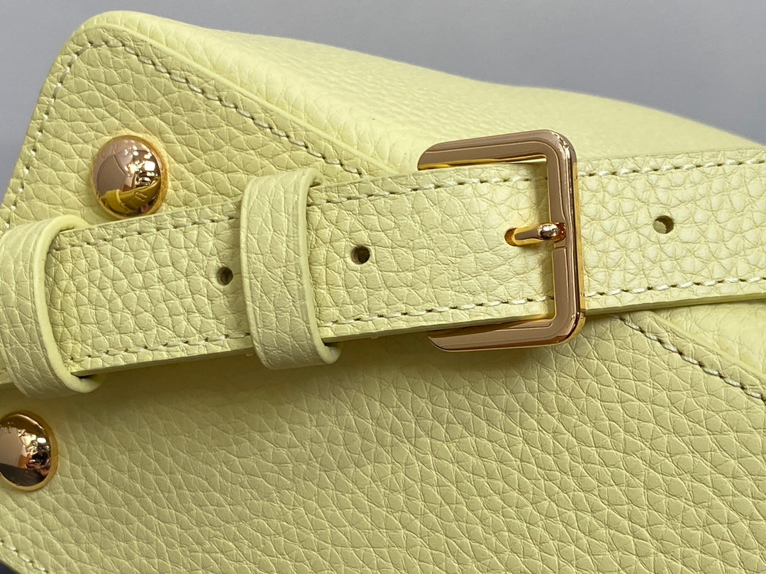 capucines mm 31.5 yellow taurillon leather gold hardware