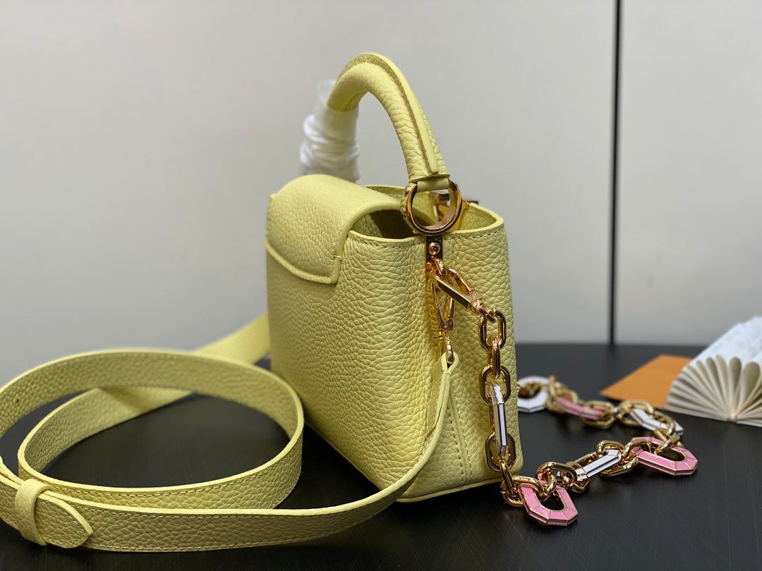 CAPUCINES MINI 21 YELLOW TAURILLON GOLD HARDWARE