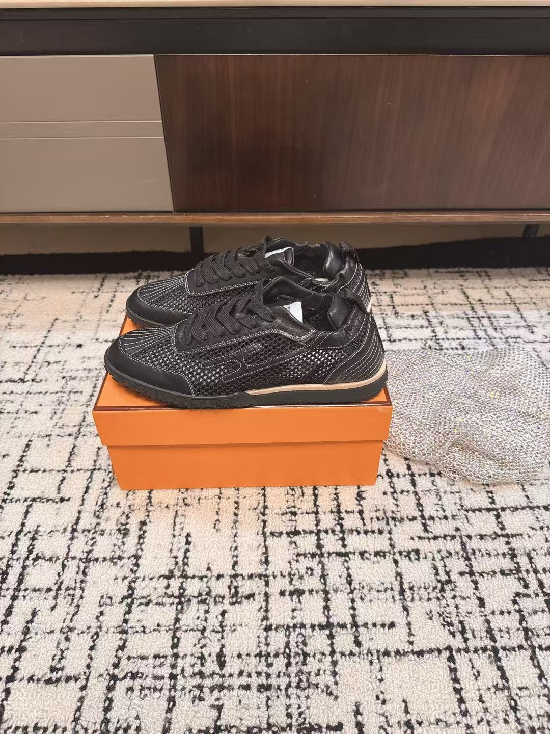 HM 25 Jet Sneaker Black Mesh Cowhide 318024