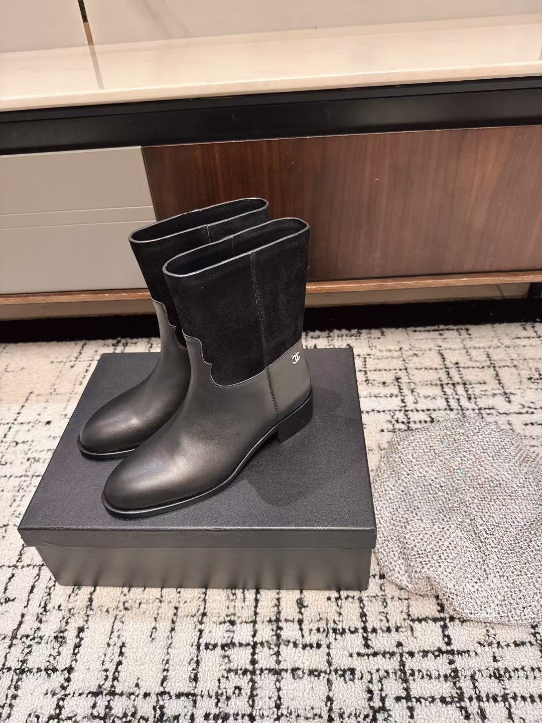 Chanel 25A Winter New Low Boots Black Cowhide 393516