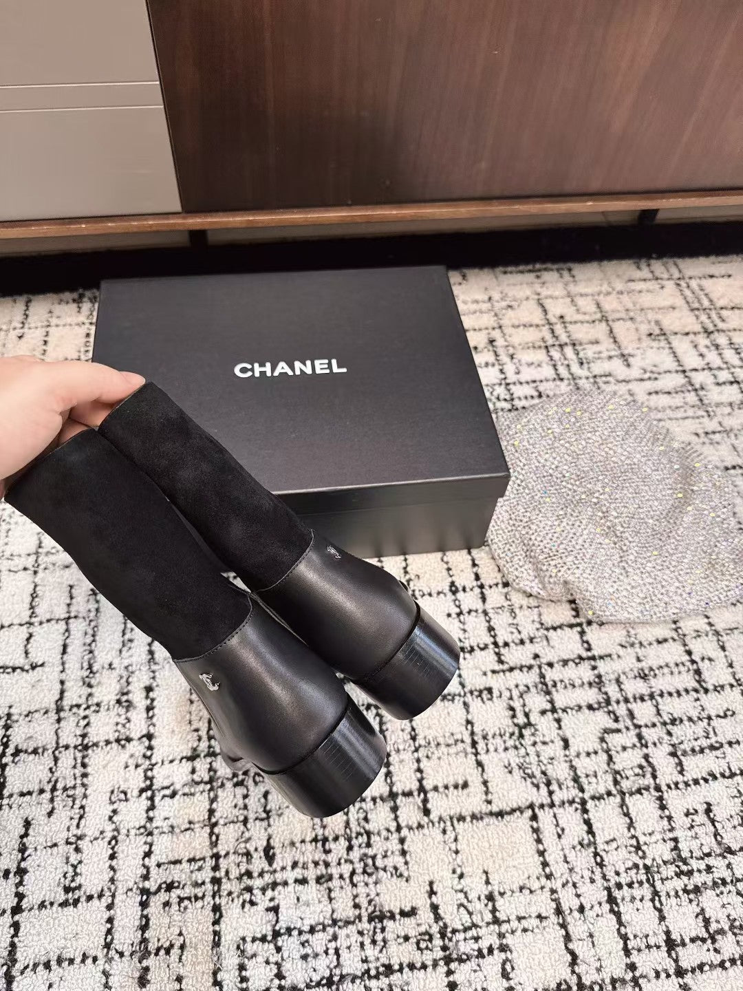 Chanel 25A Winter New Low Boots Black Cowhide 393516