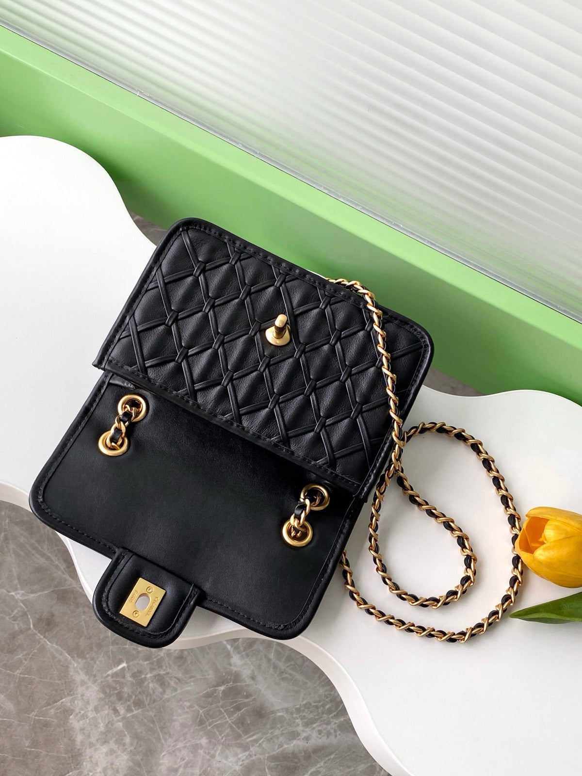 CC 25C Flap Bag 19cm Black Quilted Lambskin