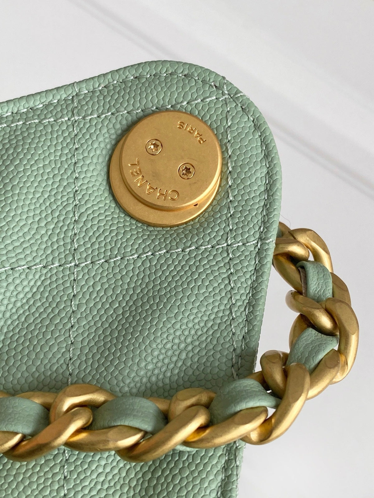 CC 25C Hobo Bags 40cm Green Grained Calfskin
