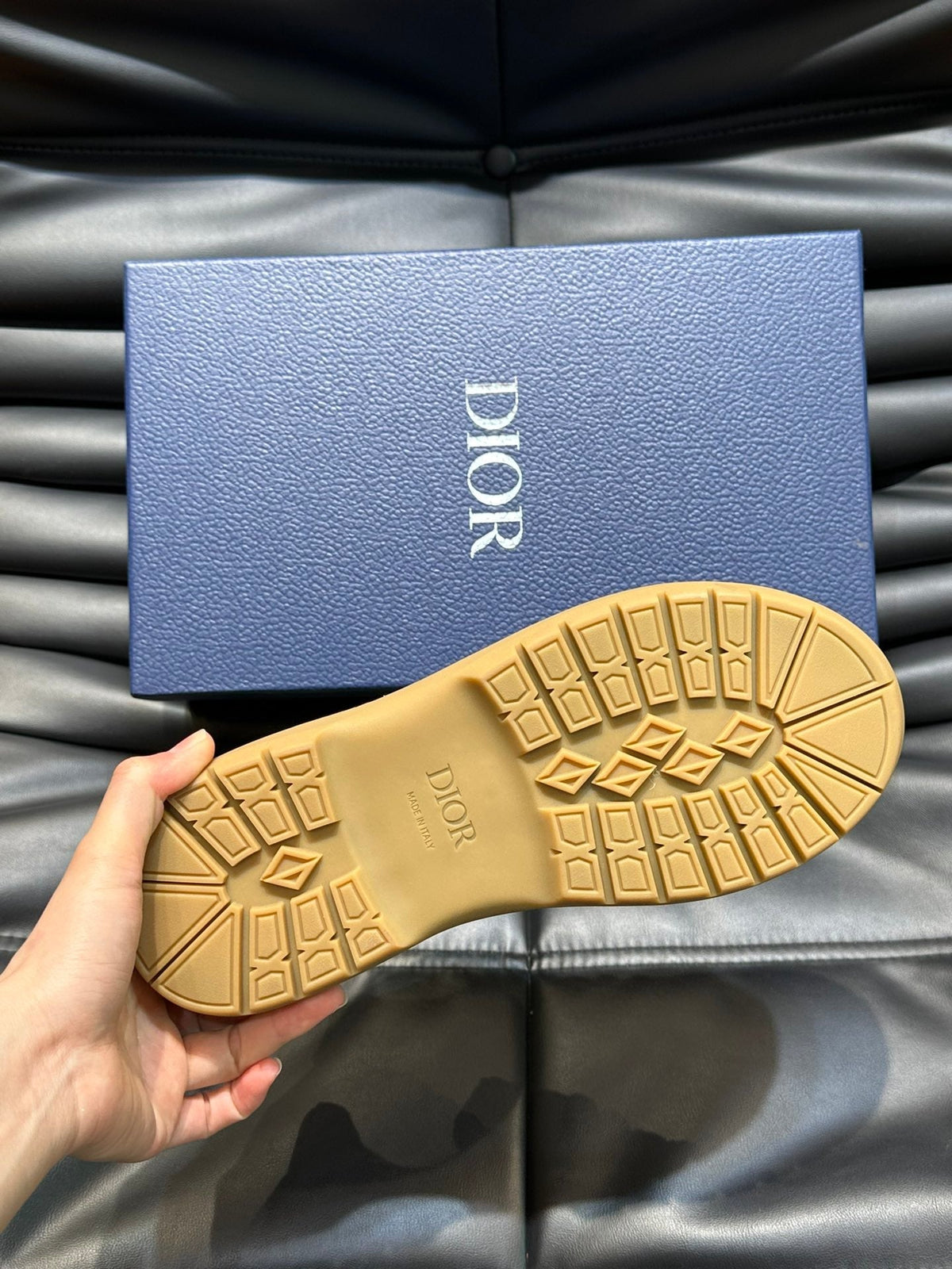 CD & TRAVIS SCOTT SNEAKER BRONZE SUEDE