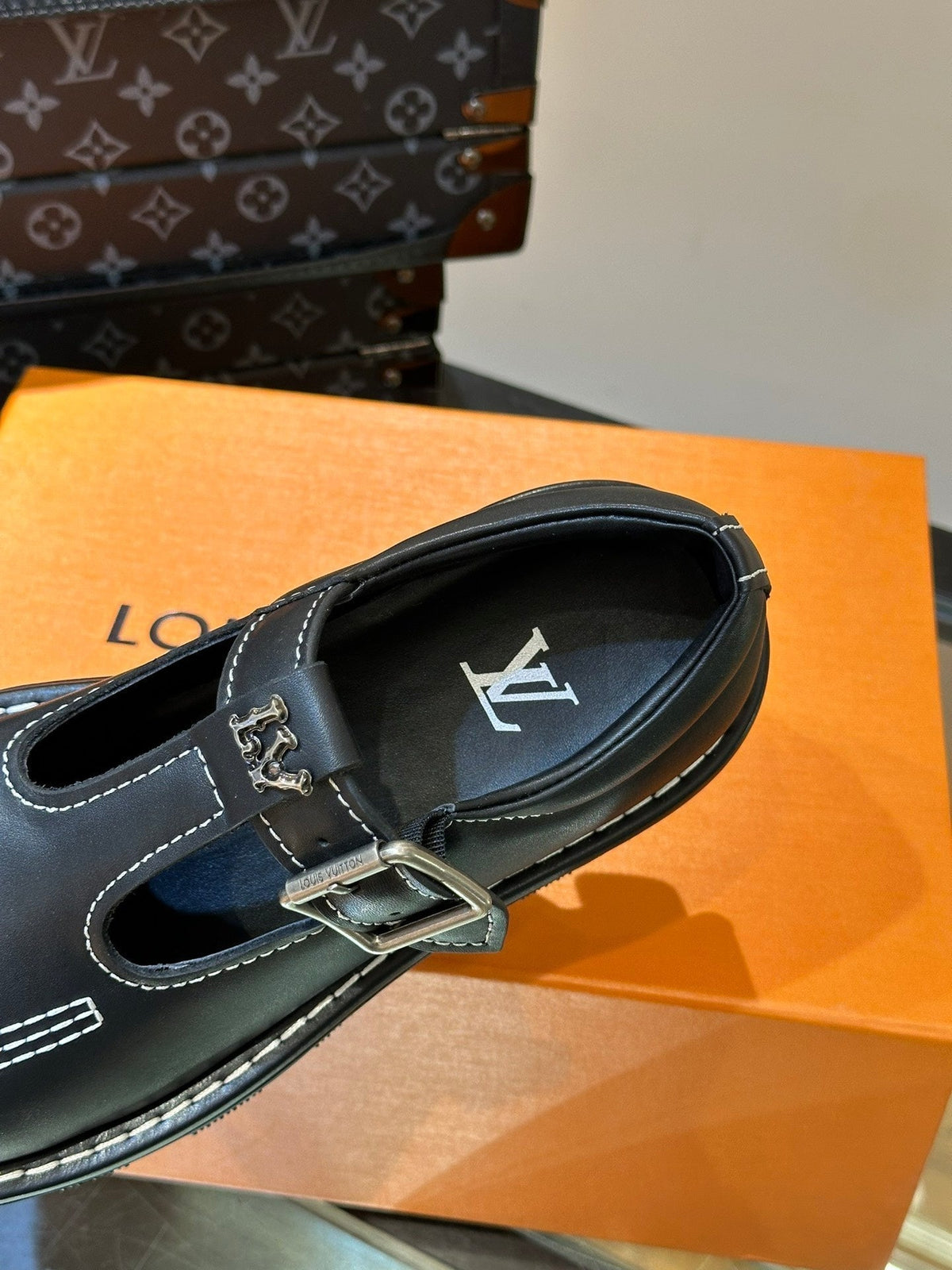 LV CHECKER MARY JANE BLACK CALFSKIN