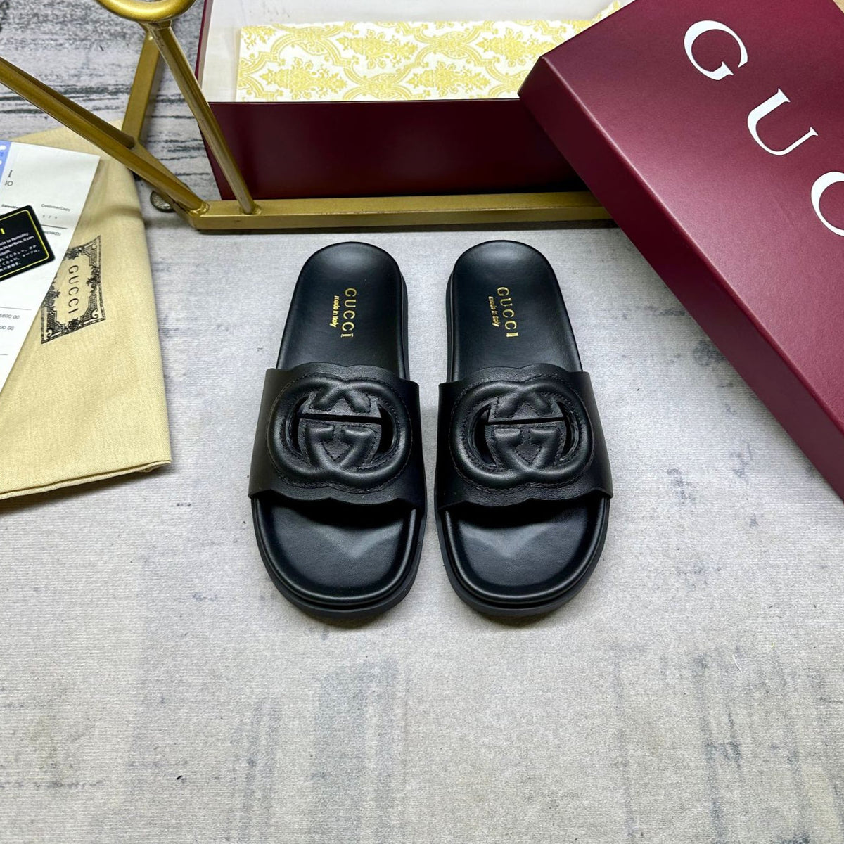 GG Slippers Black Leather 235100