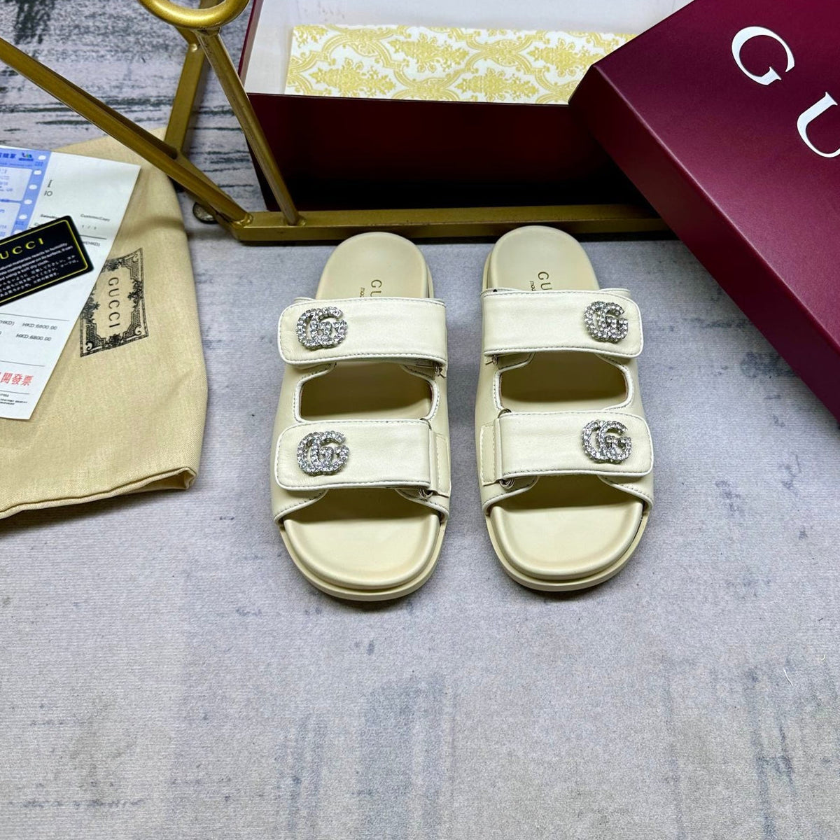 GG Women's Double G sandal Cream Leather 235101