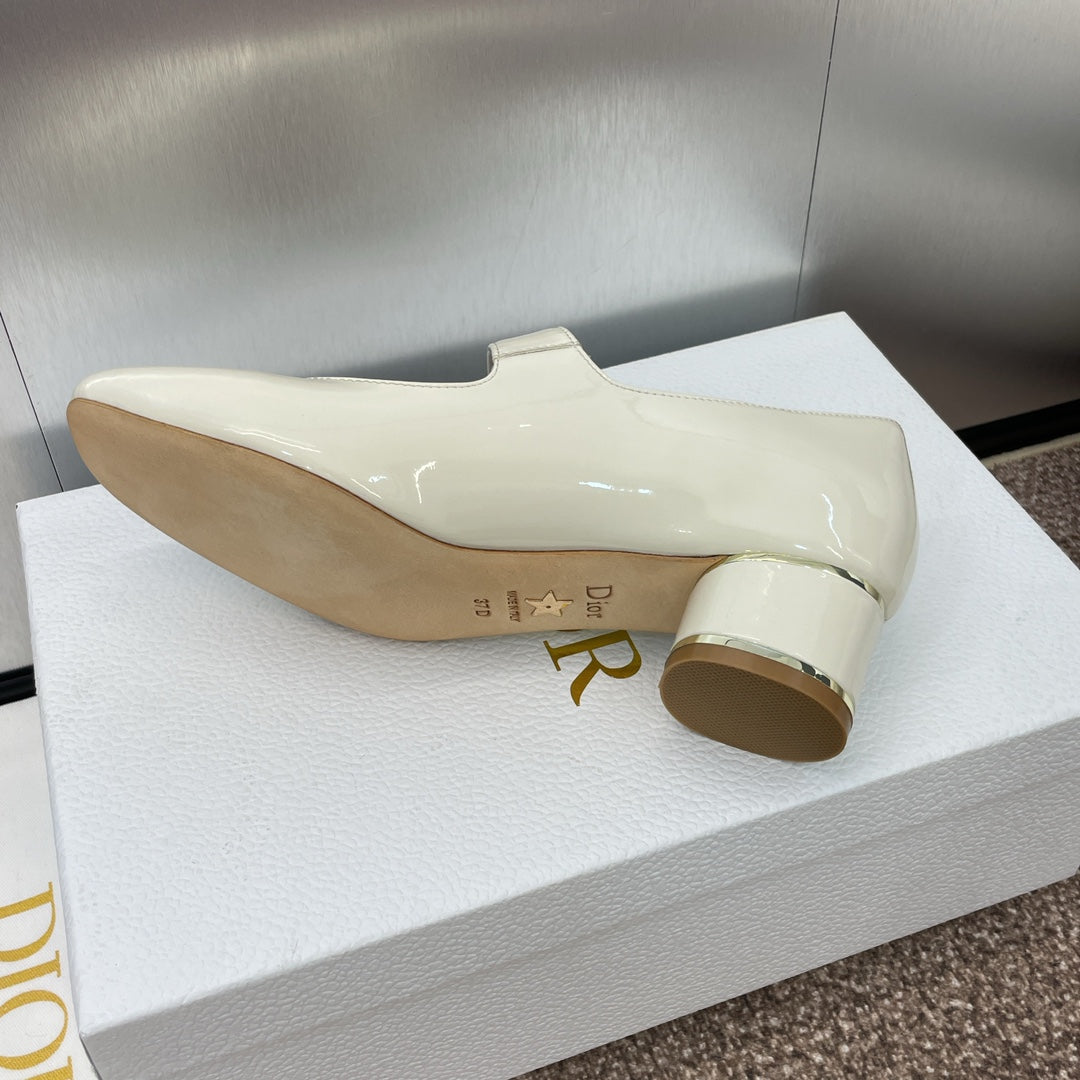 CD Miss Dior Pump 35mm Glossy White Lambskin