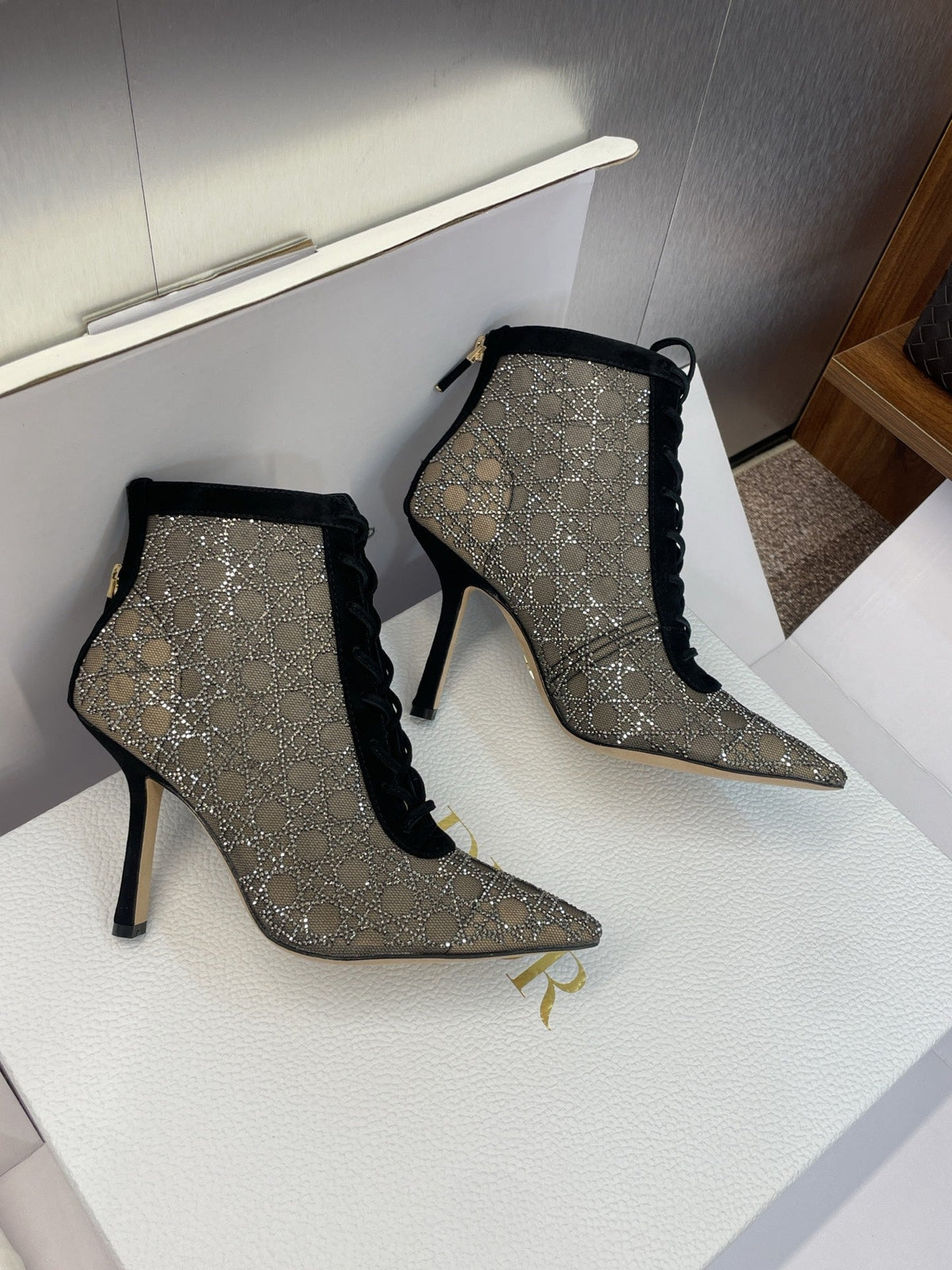 Dior 2025 Capture Heeled Ankle Boot Black Beige Mesh Sheepskin 508531
