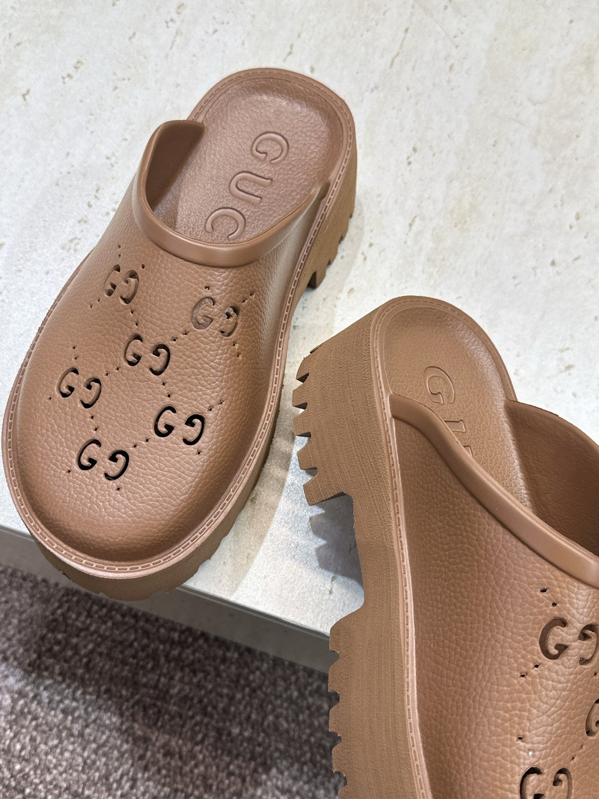 Gucci 2026 Platform Perforated G Mule 50mm Brown Rubber 959304