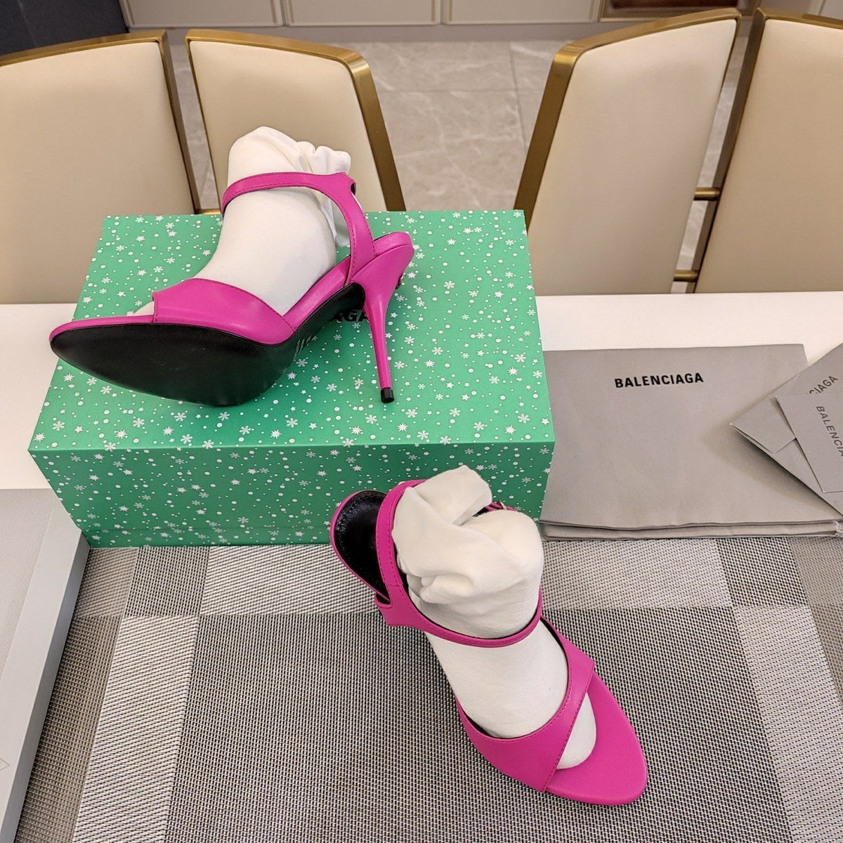 OPEN TOE STRAPPY HIGH HEEL IN PINK CALFSKIN