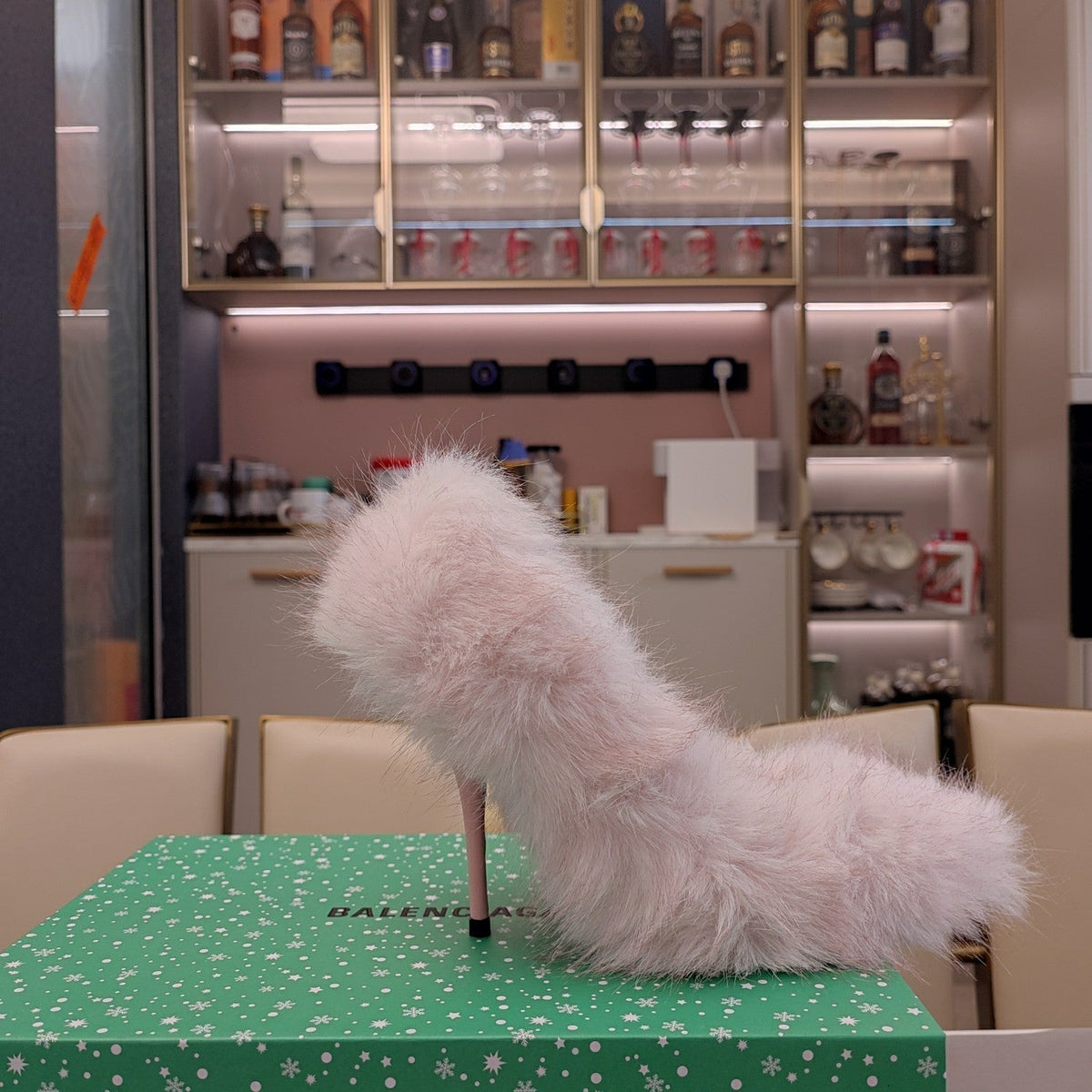 FURRY PUMPS 90MM IN HEAVEN PINK FOX FUR