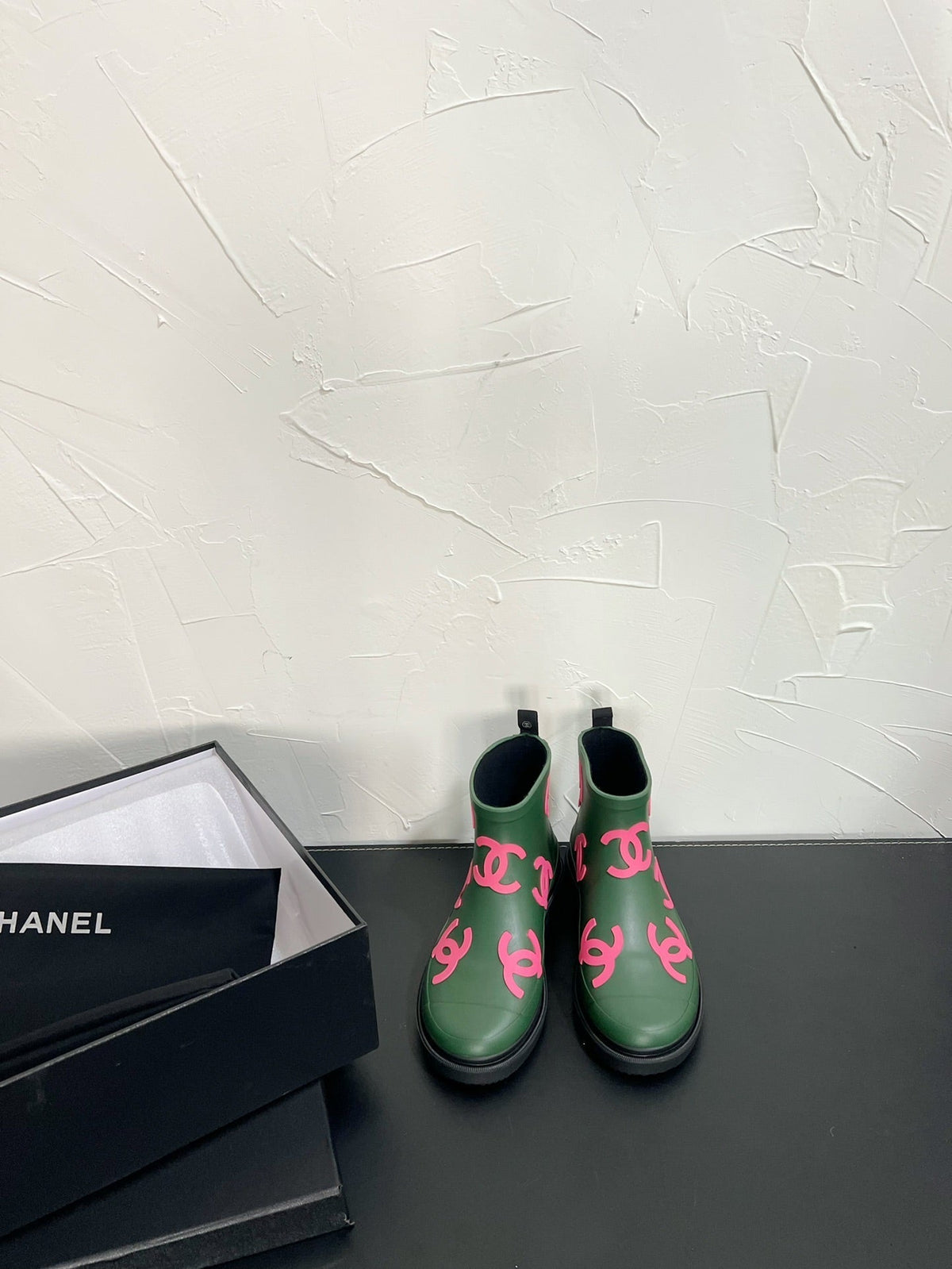 CC Rain boots In Green With Pink Logo Natural Rubber 949790