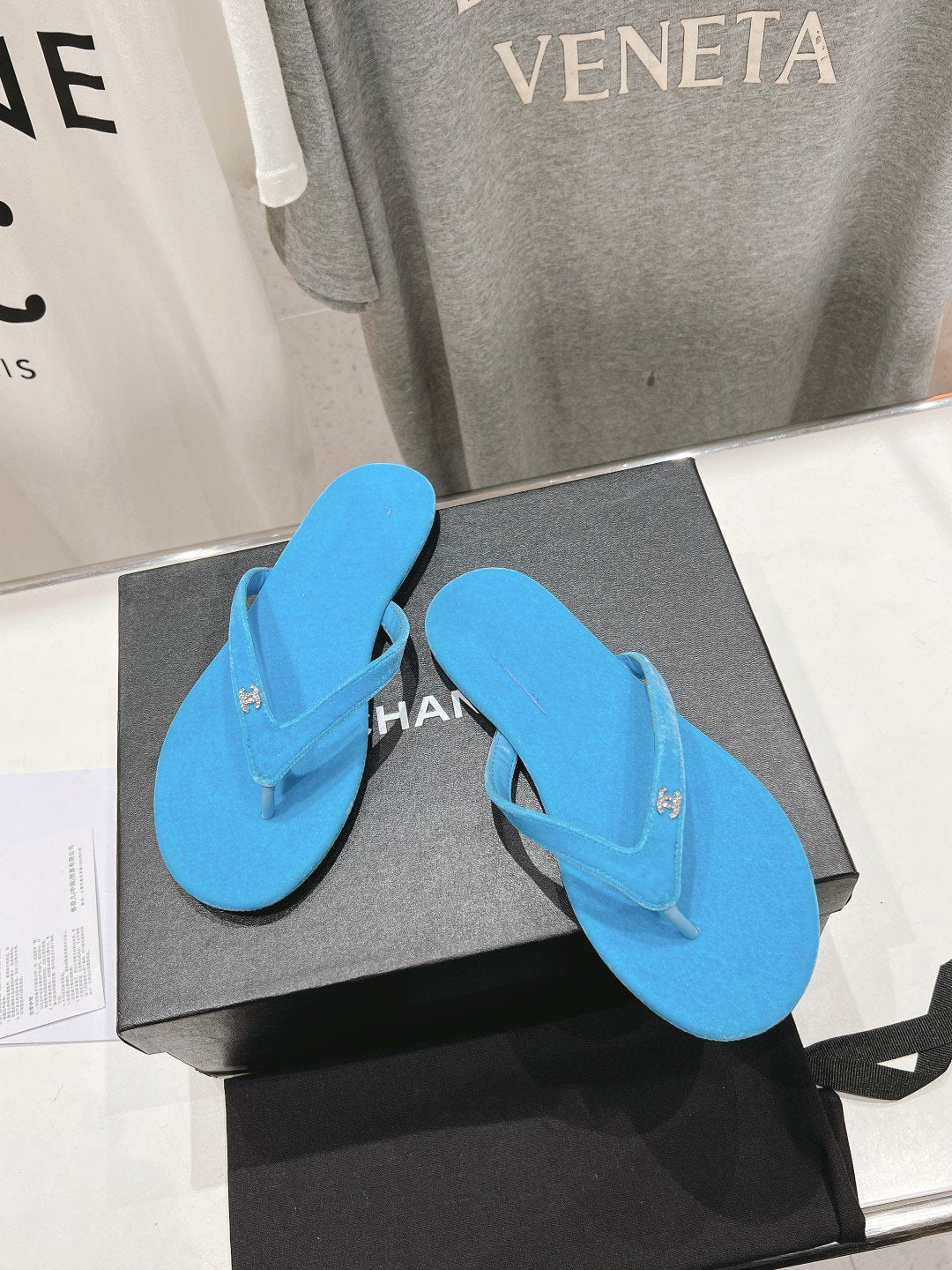 cc thong sandal cloud blue velvet