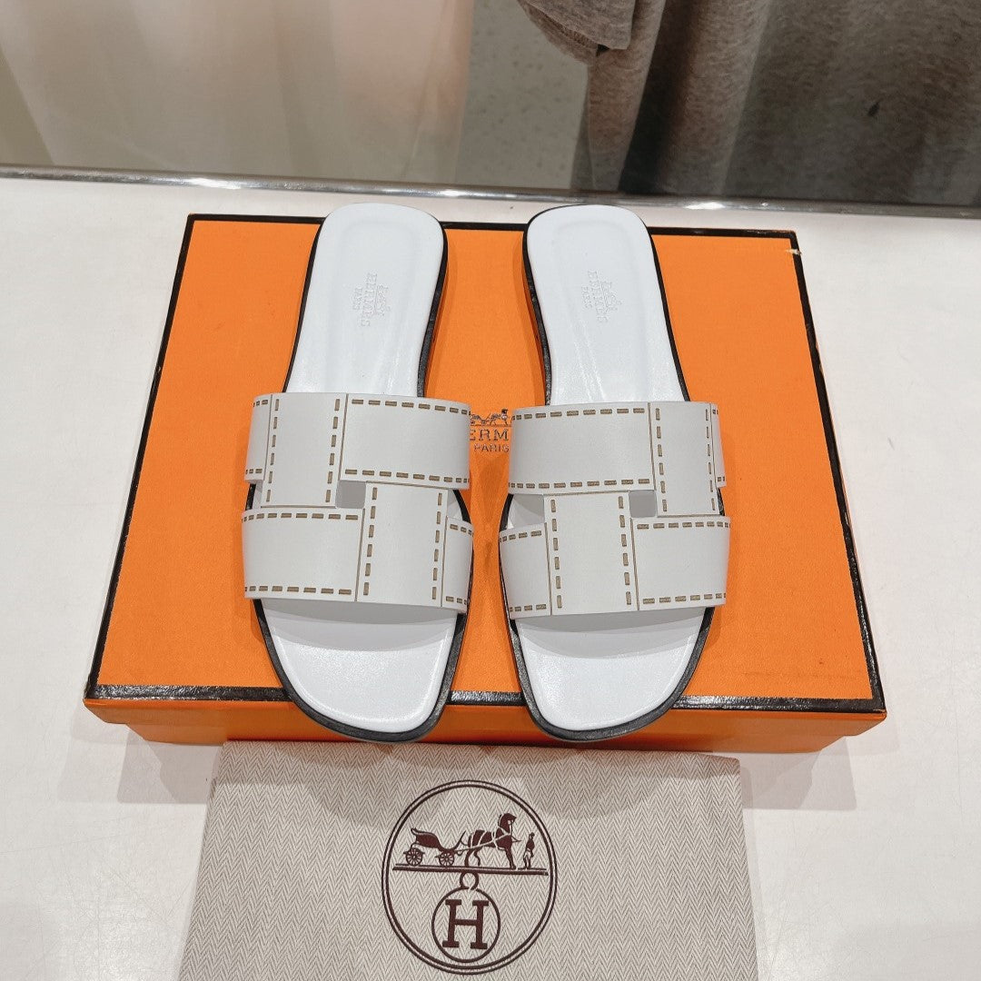 Idioma Sandal White Calfskin