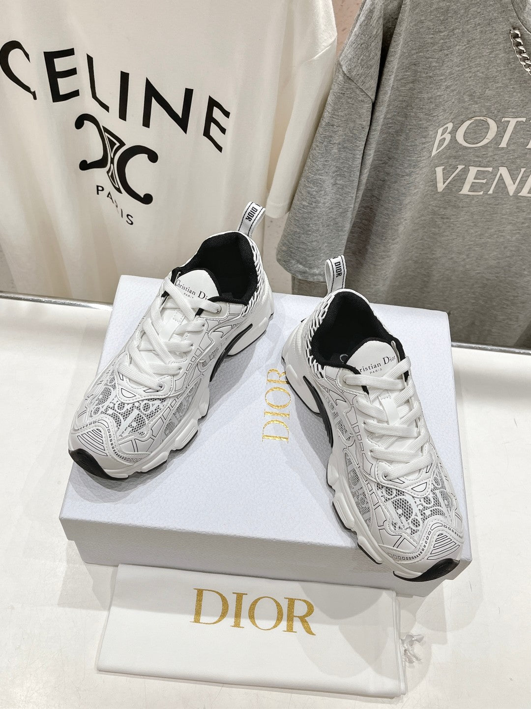 CD Vibe Sneaker White Black Polyester Mesh Fabric And Cowhide