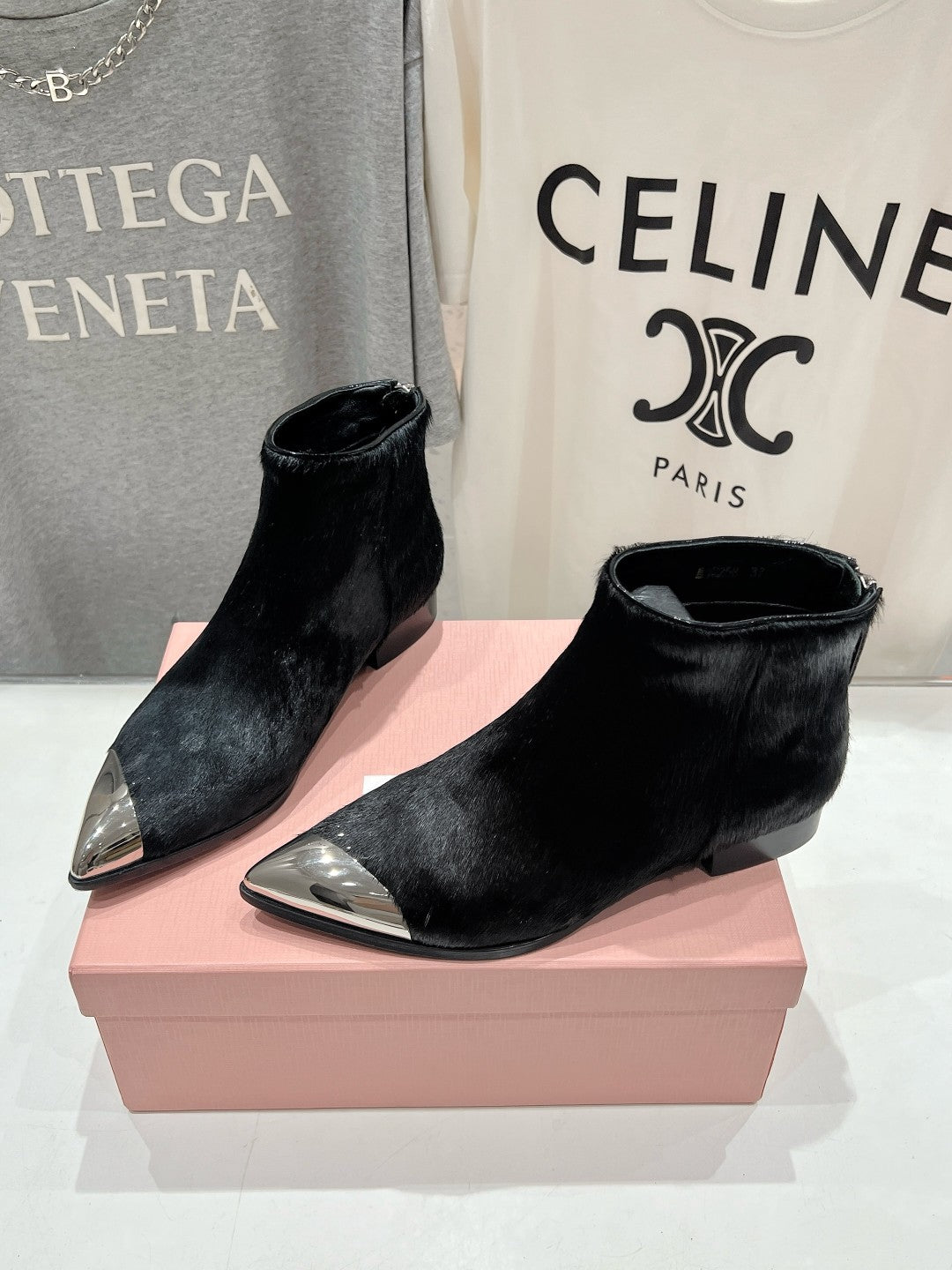 Miu Ankle Boots Black Sheepskin
