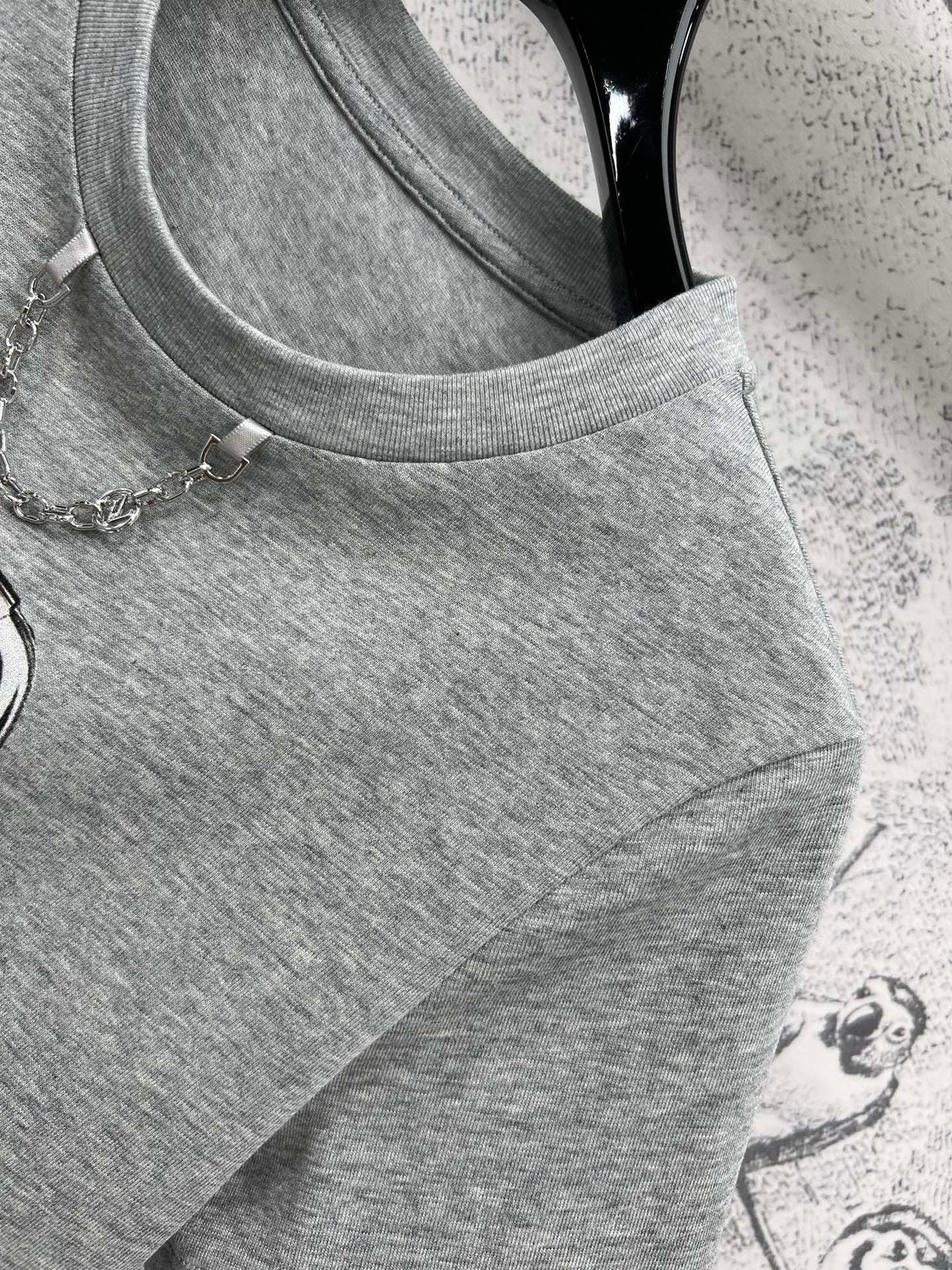 LV 25 Robot  On The Chest T-Shirt Grey Cotton