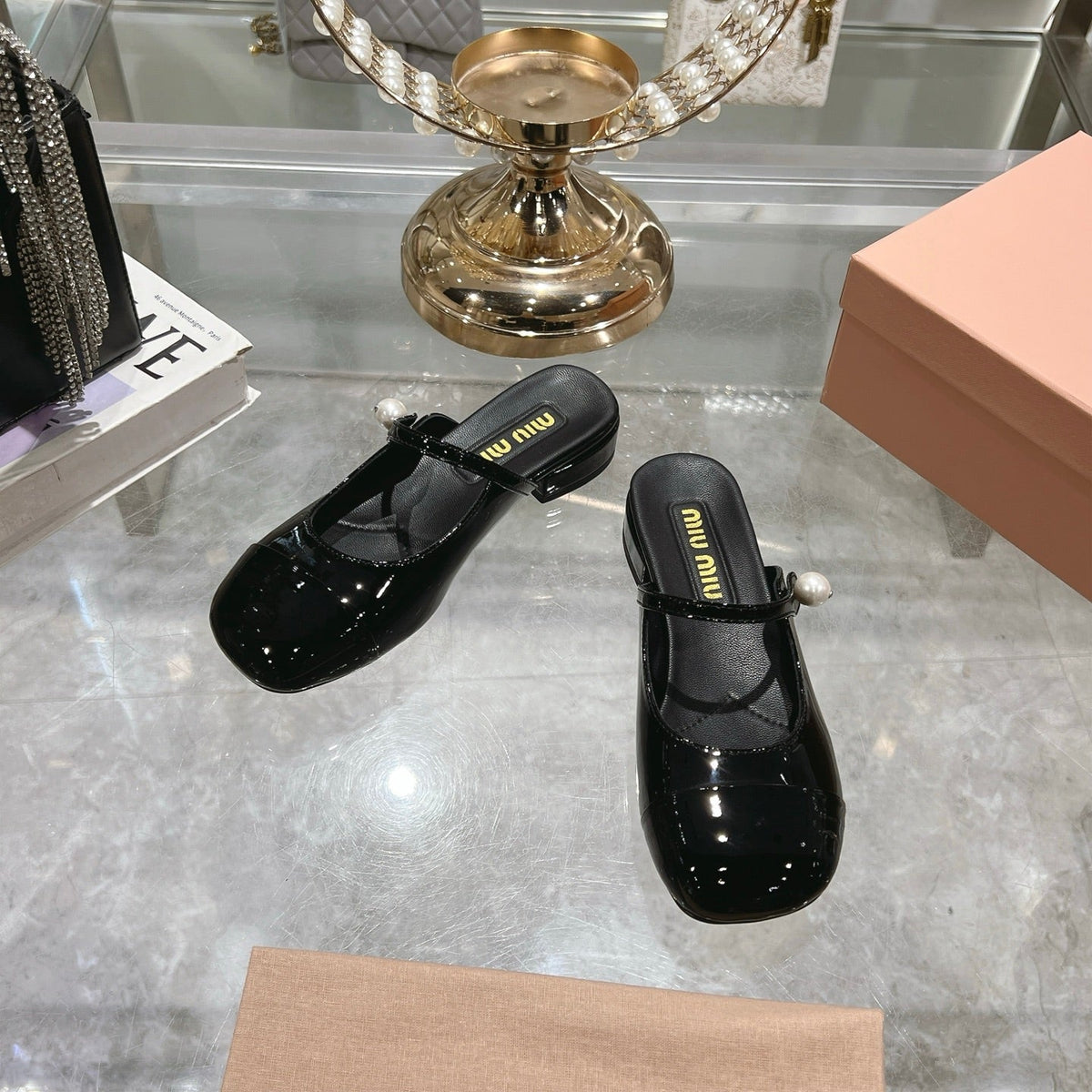 Miu 25C Flat Mule Black Patent Leather 235307