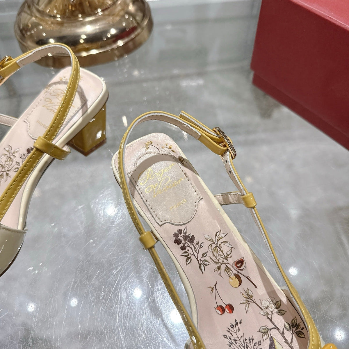 Viv 25 Flower Slingback Yellow Italian Leather 300785