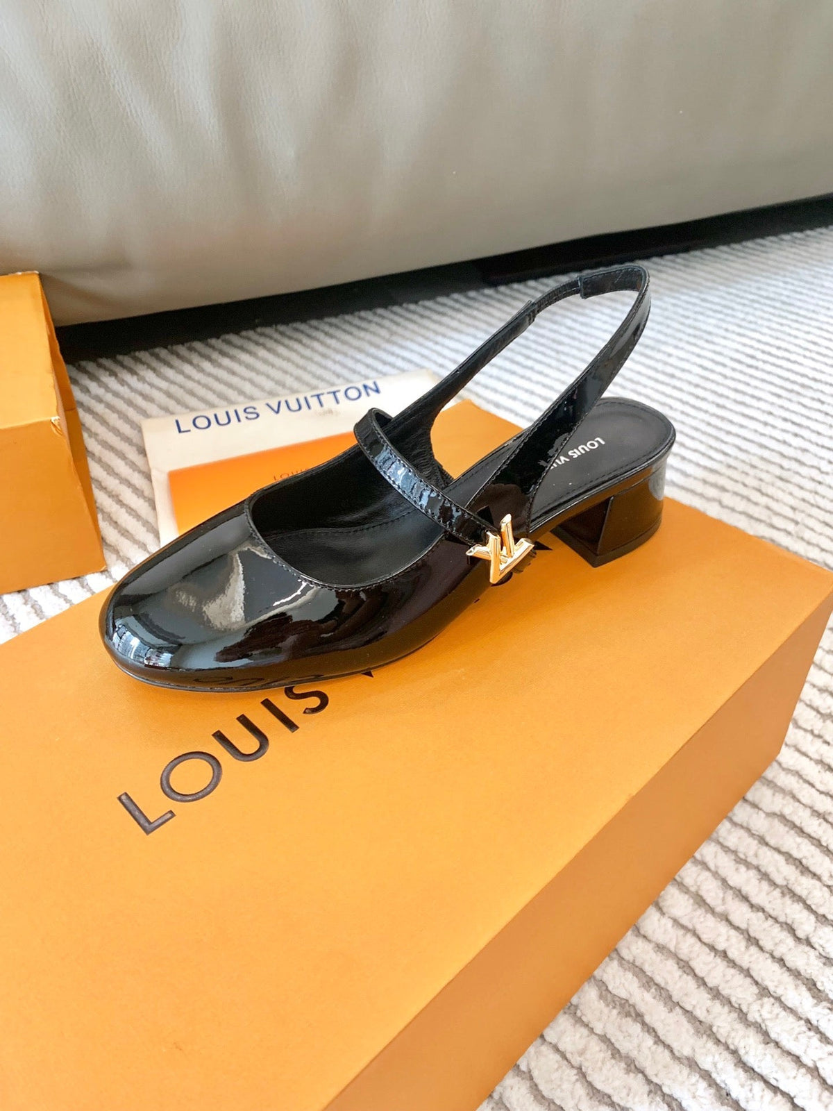 LV Romy Slingback Pump Gloosy Black Lambskin
