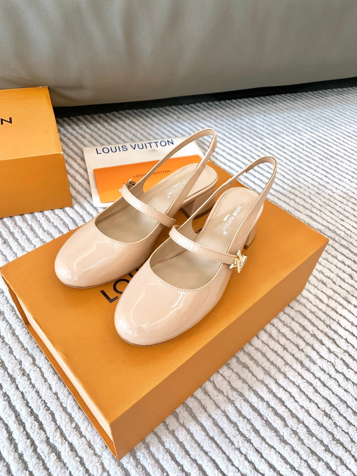 LV Romy Slingback Pump Gloosy Beige Lambskin